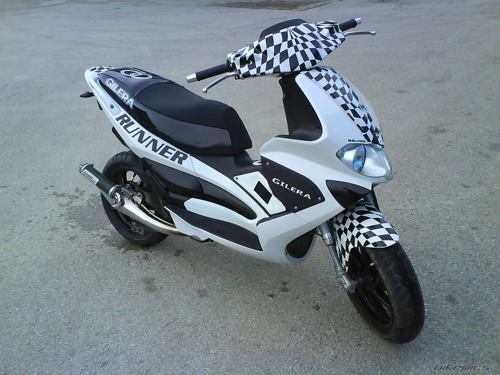 2009 GILERA RUNNER 50 | Picture 1572512 motorcycle photo