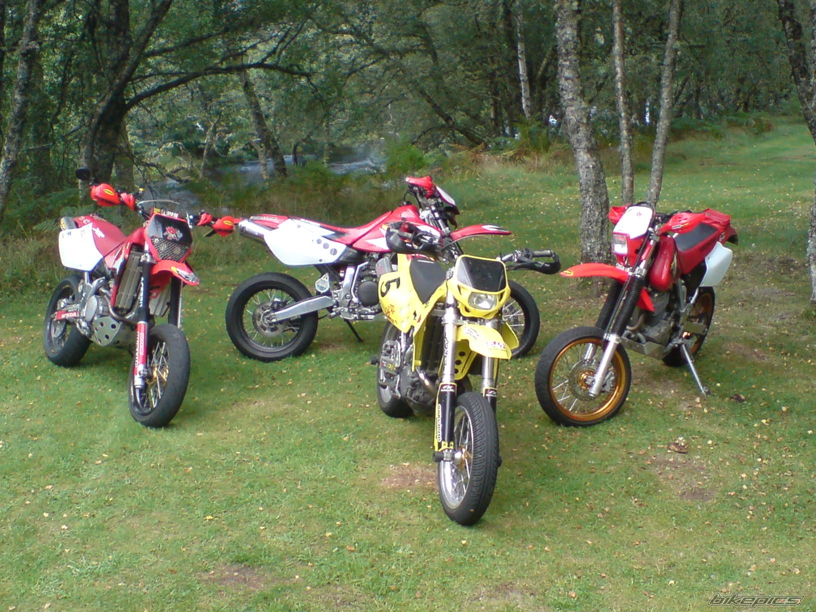 2002 HONDA XR 400 | Picture 1573943 motorcycle photo