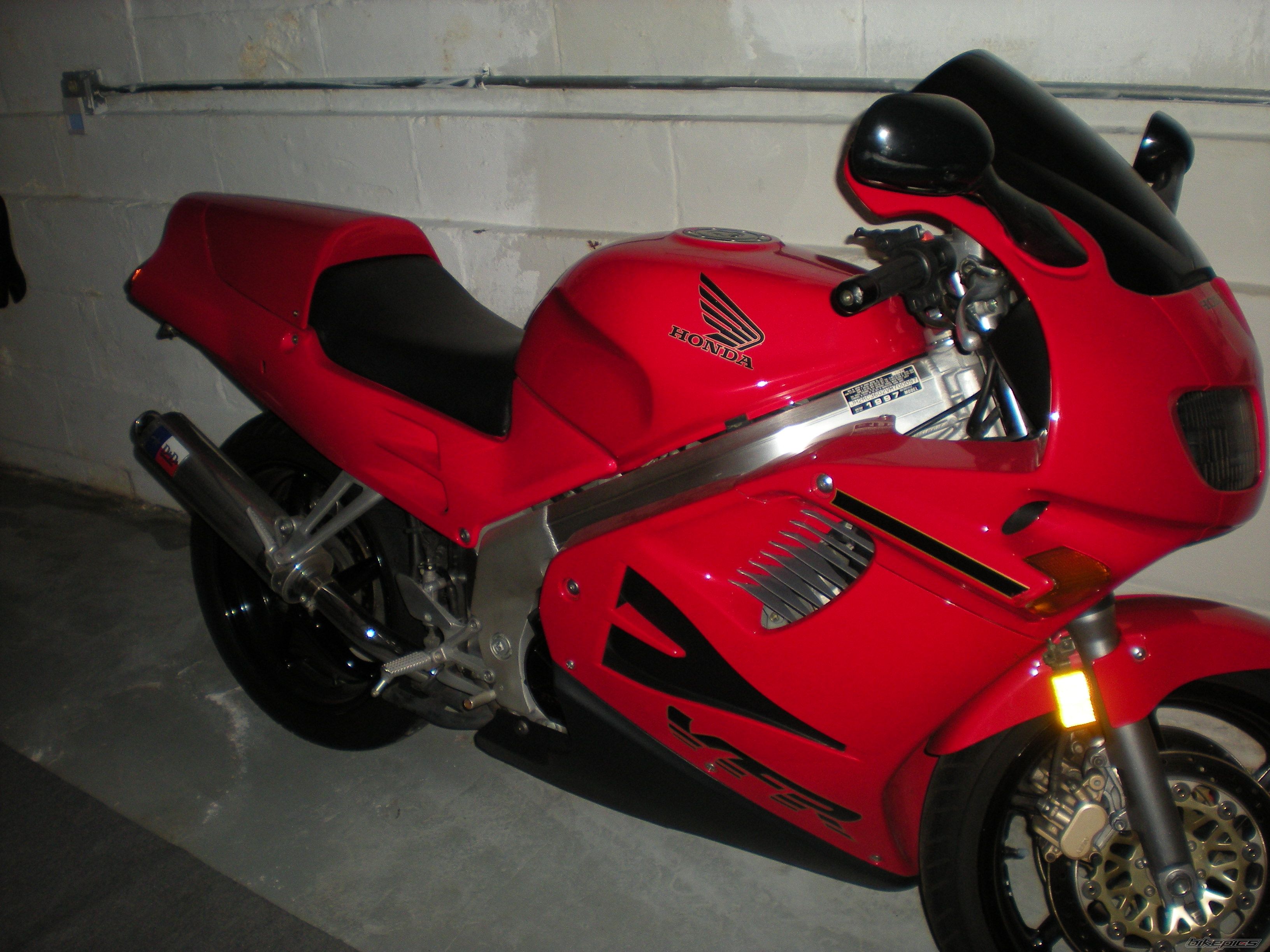 1997 HONDA VFR 750 | Picture 1573988 motorcycle photo