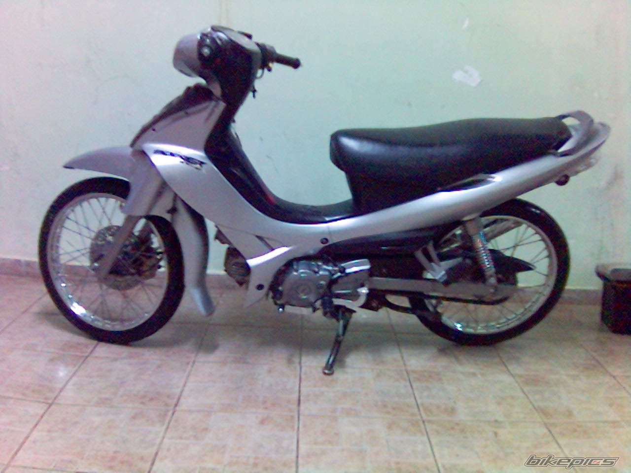 2008 YAMAHA CRYPTON R 115 | Picture 1574087 motorcycle photo