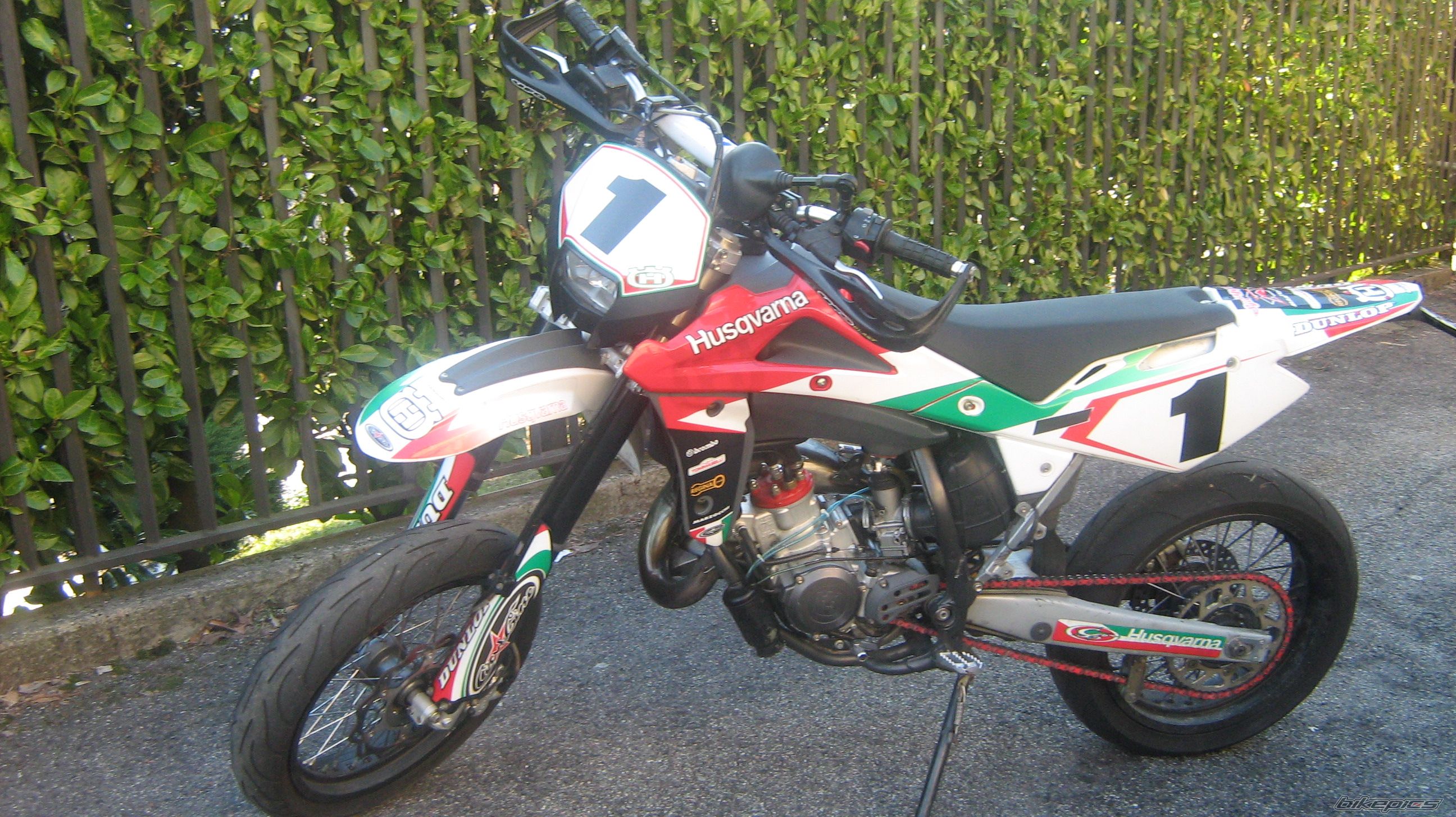 2006 HUSQVARNA SM 125 S | Picture 1574180 motorcycle photo