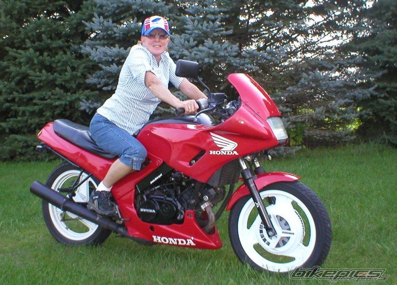 1989 HONDA VTR 250 | Picture 1574471 motorcycle photo
