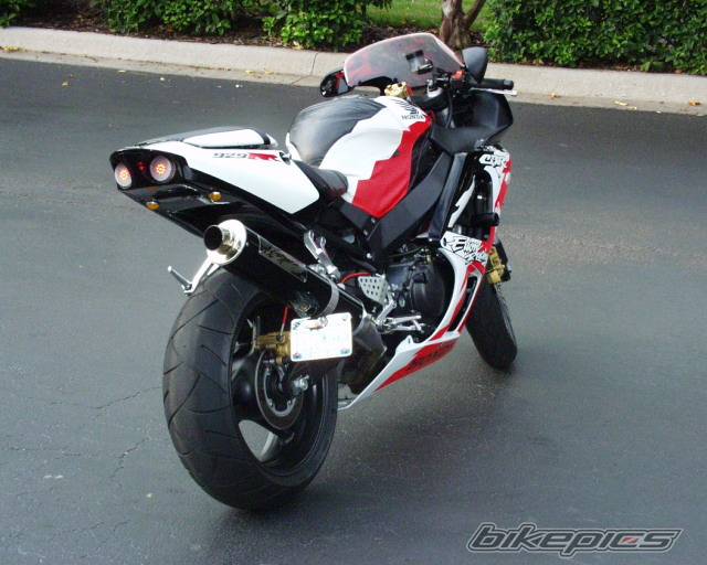 2001 HONDA CBR 900 | Picture 15750 motorcycle photo