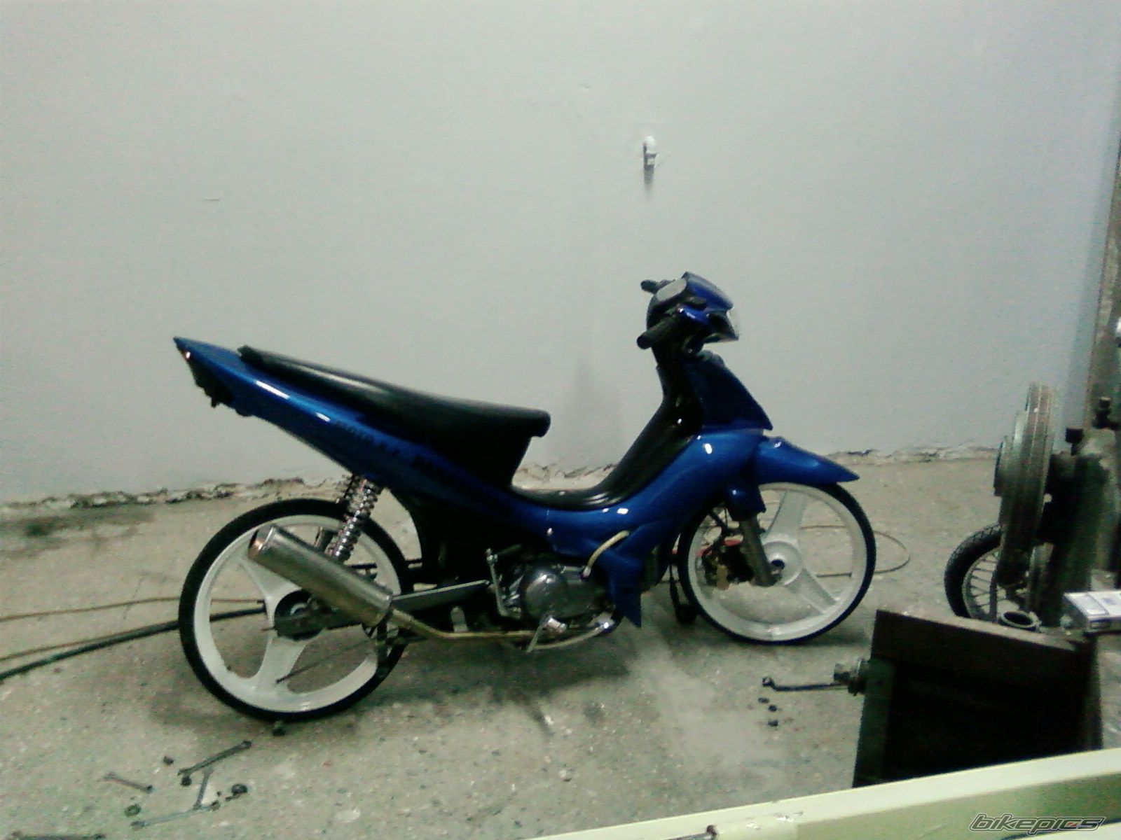 2009 YAMAHA CRYPTON R 115 | Picture 1575032 motorcycle photo
