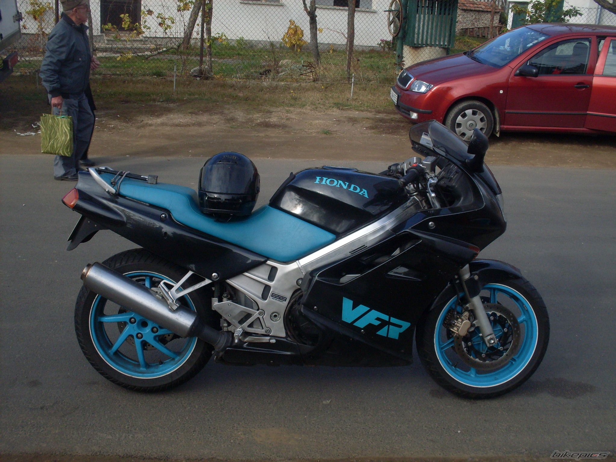 1990 HONDA VFR 750 | Picture 1575466 motorcycle photo