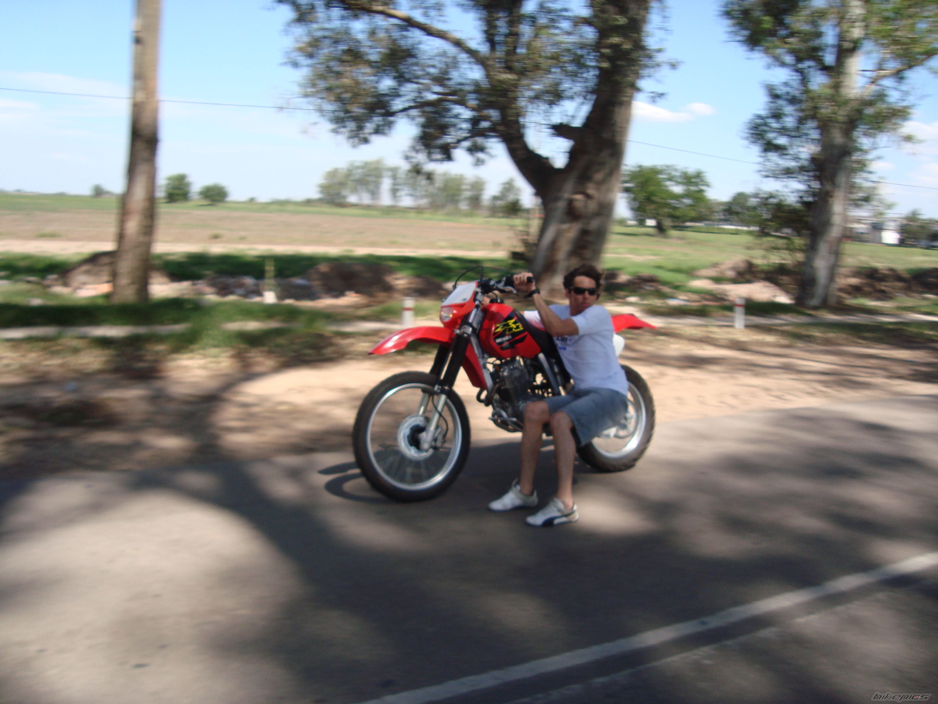 2000 HONDA XR 250 | Picture 1575908 motorcycle photo