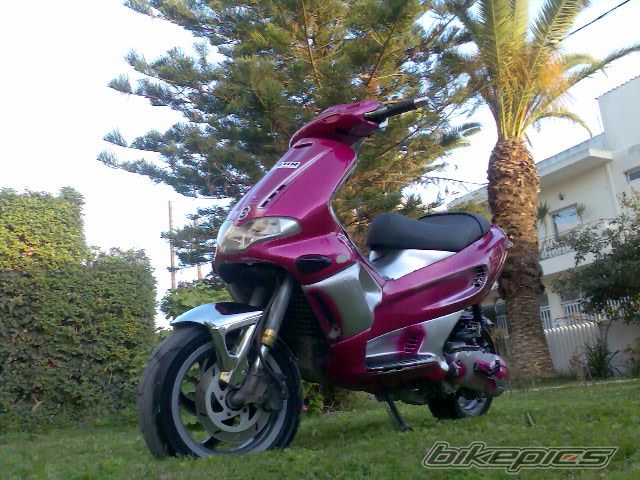 2009 GILERA RUNNER 180 FXR | Picture 1575914 motorcycle photo