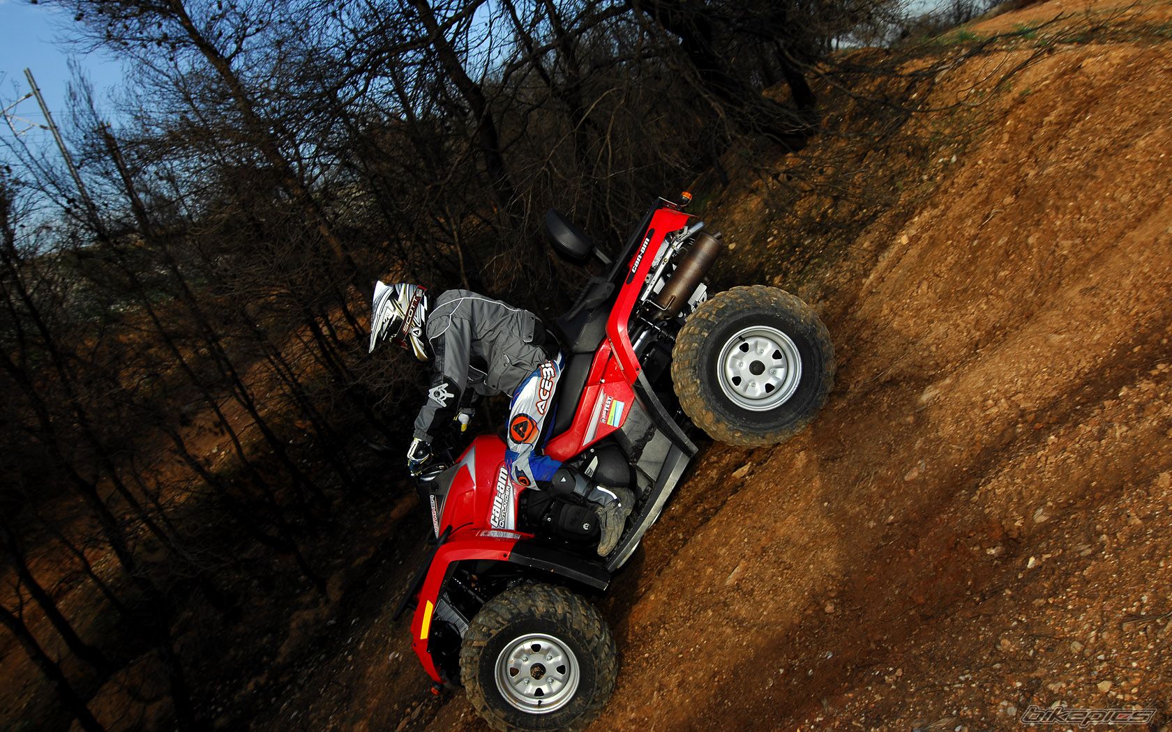 2009 BOMBARDIER OUTLANDER 800 XT | Picture 1576125 motorcycle photo