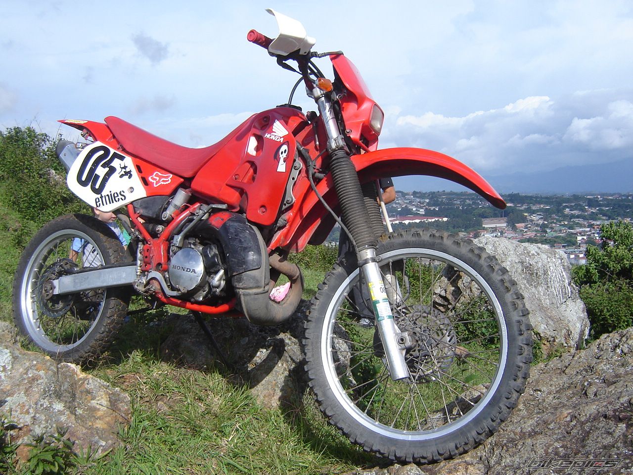 1993 HONDA CRM 250 | Picture 1576470 motorcycle photo