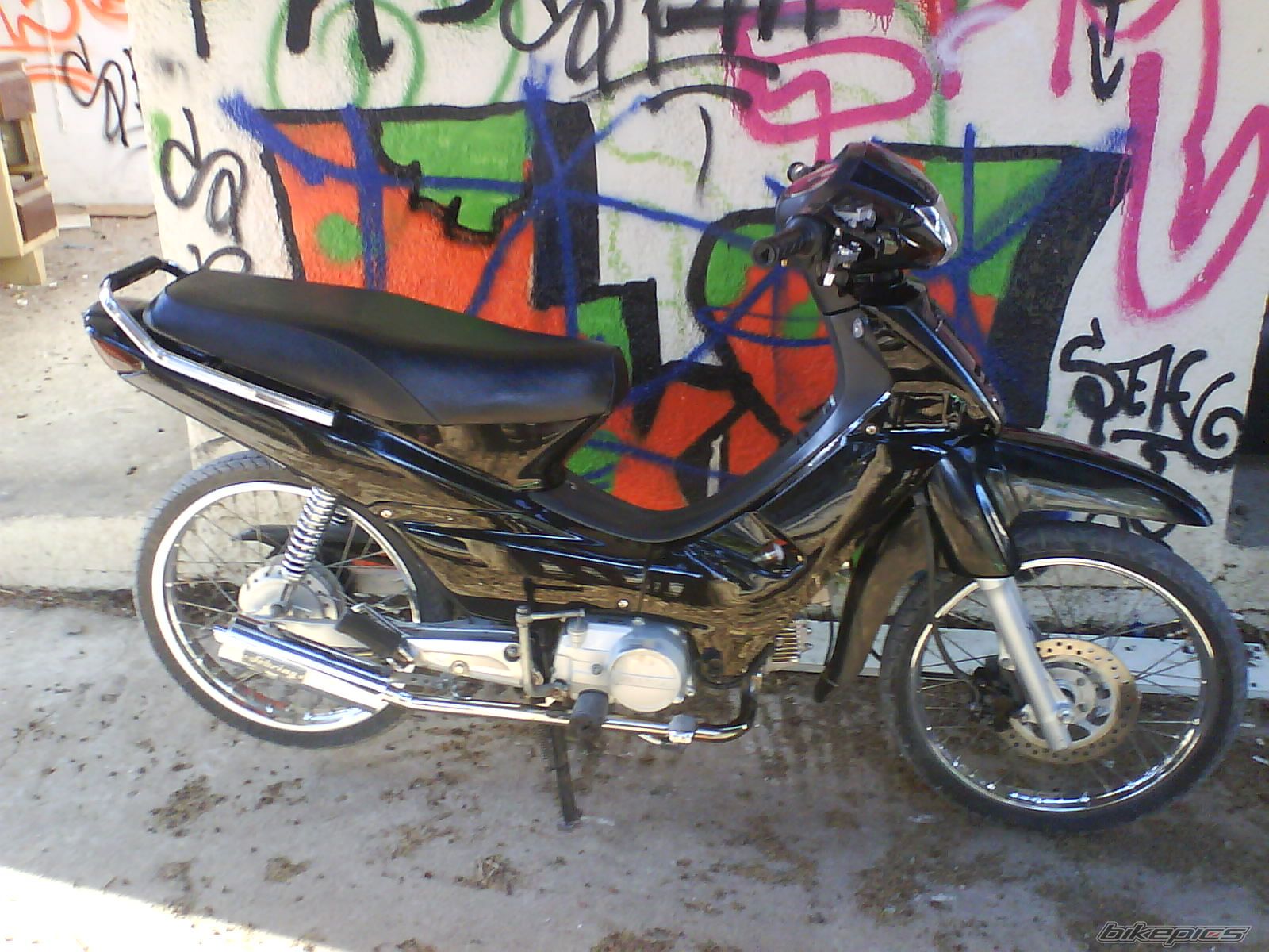   | Picture 1583290 motorcycle photo