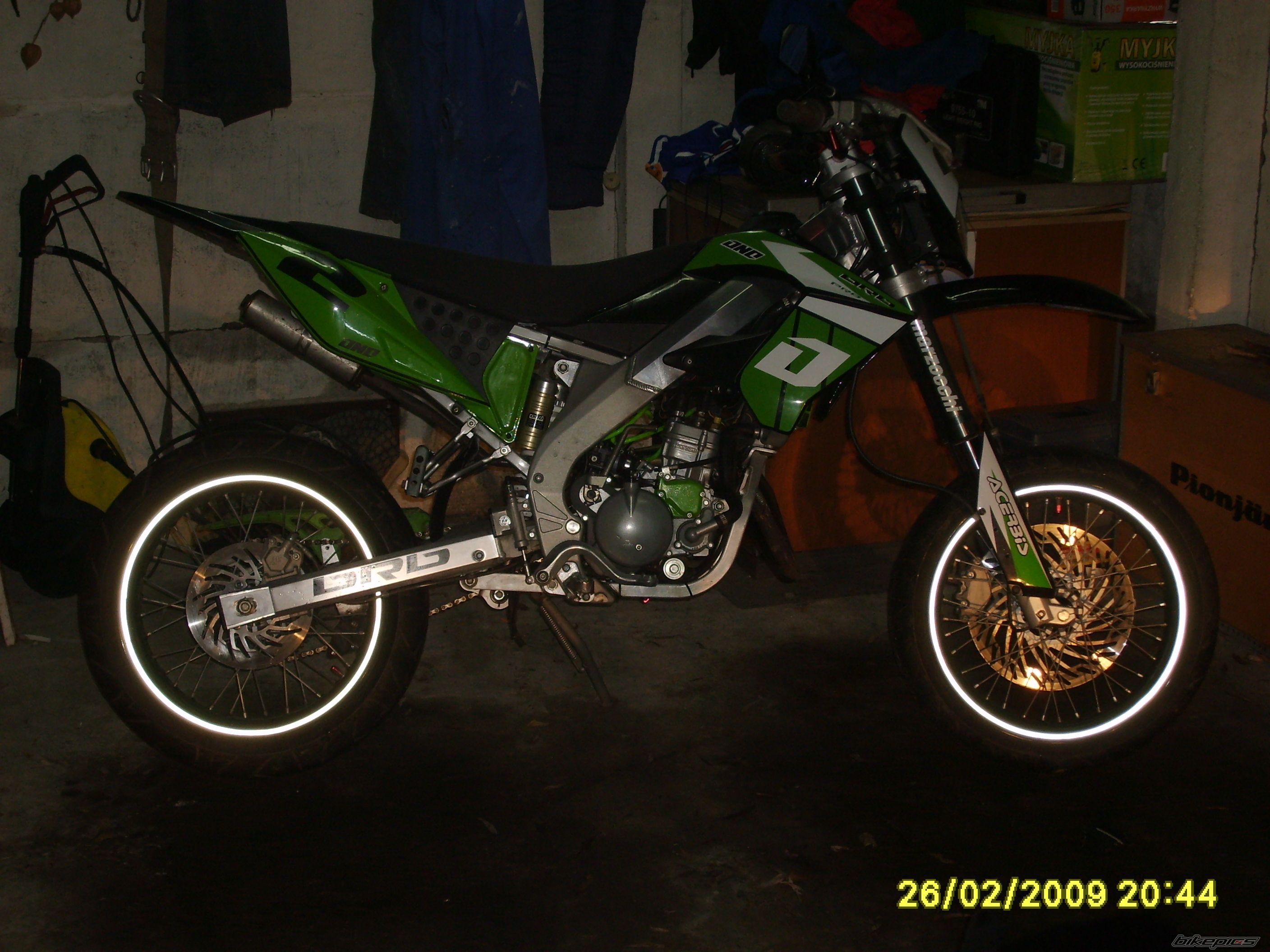 2007 DERBI SENDA DRD PRO SM 50 | Picture 1584204 motorcycle photo