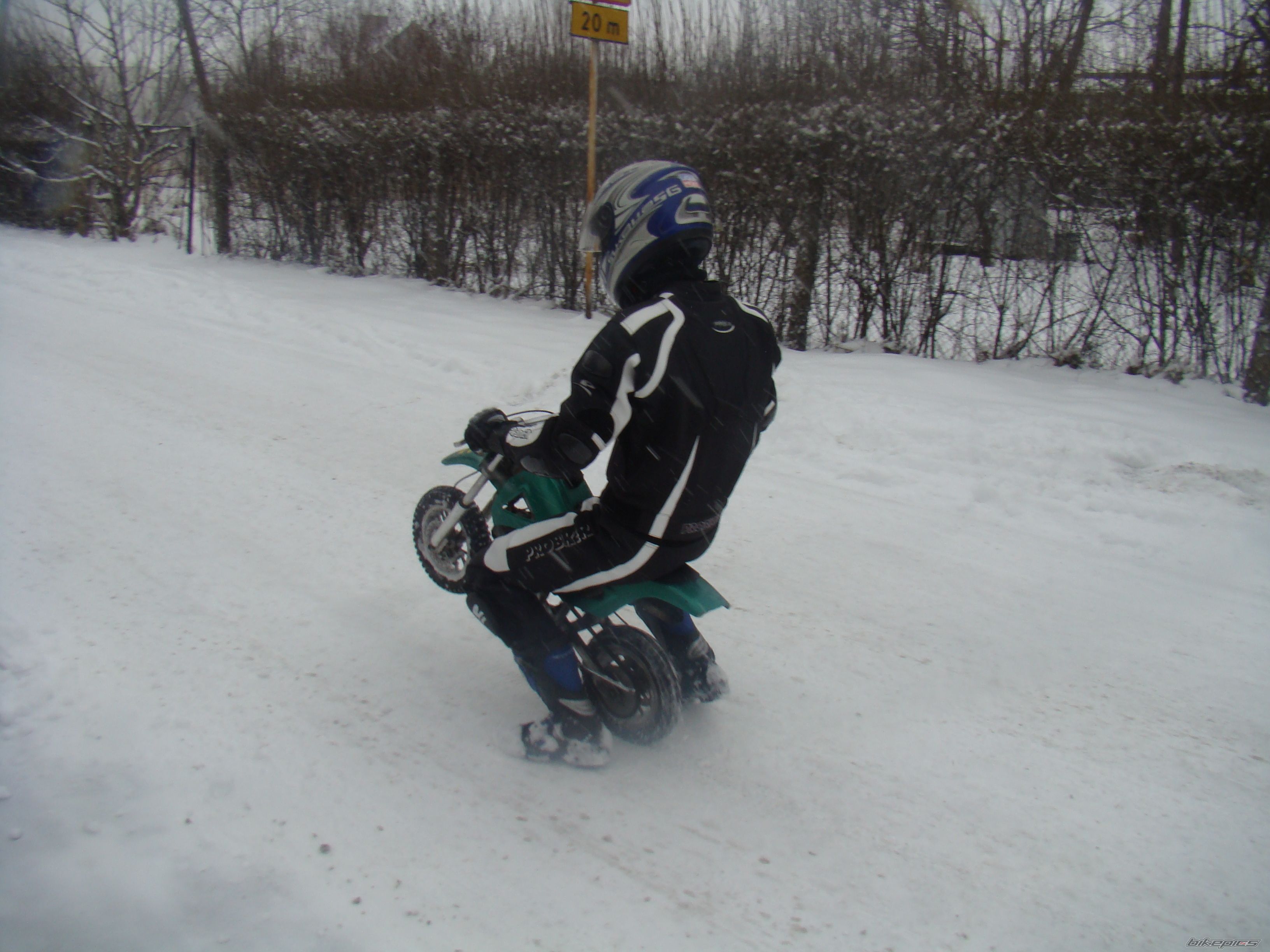 2004 YAMAHA POCKET BIKE | Picture 1585453 motorcycle photo