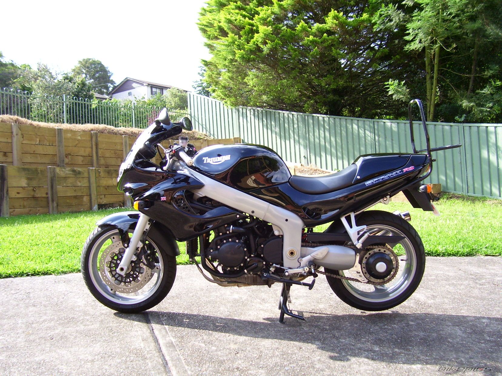 2005 TRIUMPH SPRINT ST | Picture 1586848 motorcycle photo