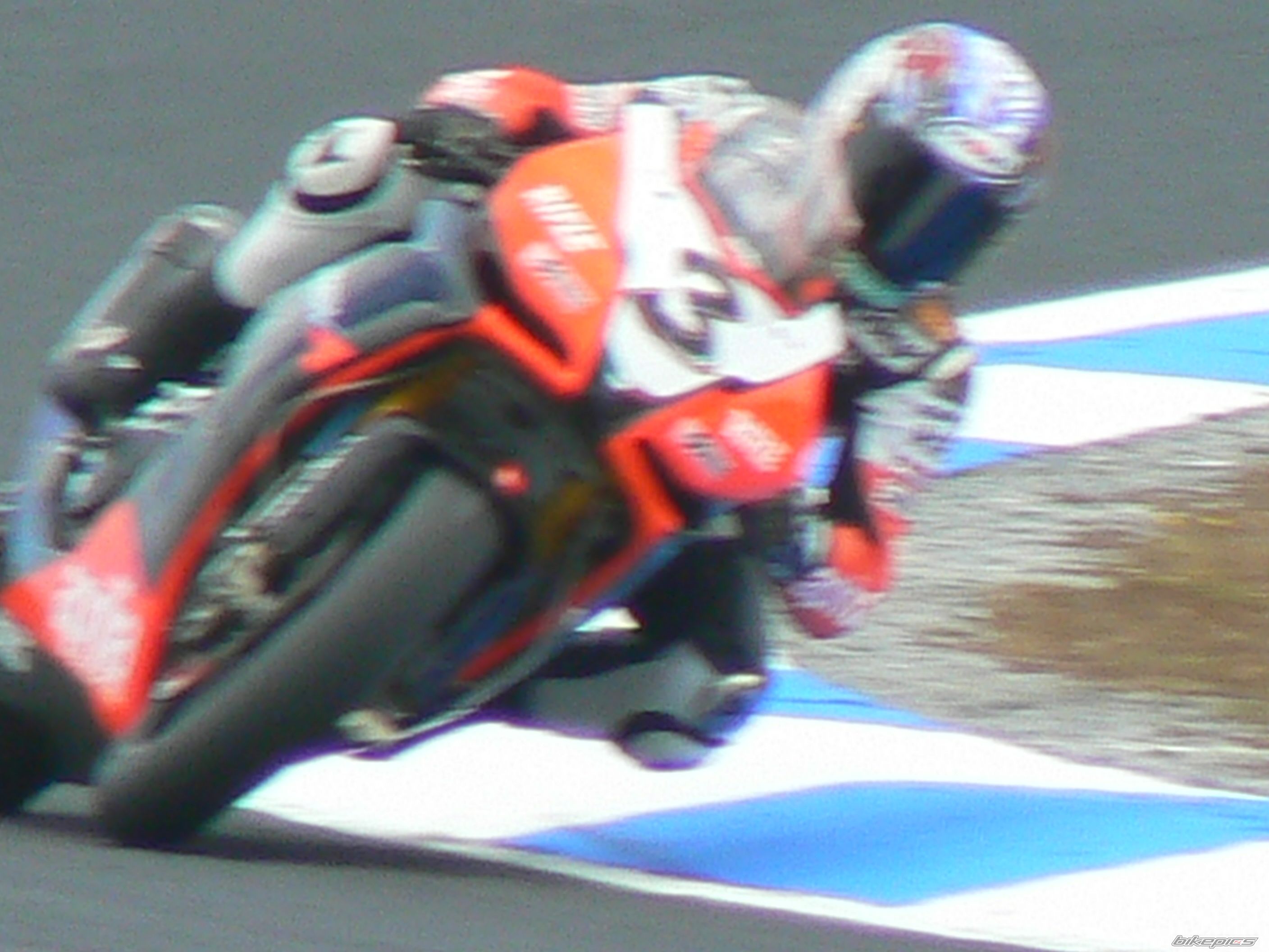 2009 APRILIA RSV MILLE FACTORY | Picture 1587002 motorcycle photo