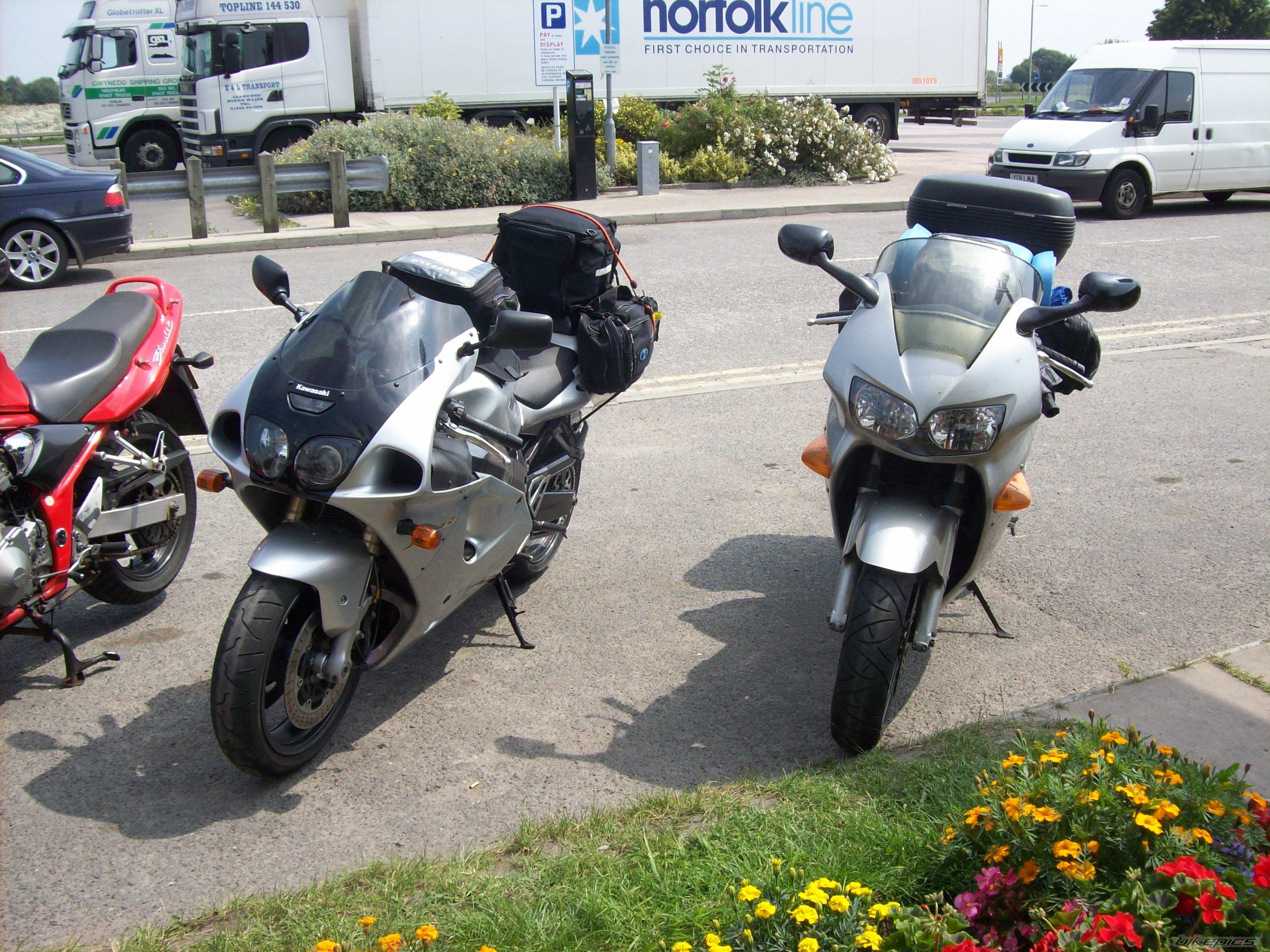2000 KAWASAKI ZX 7R | Picture 1587472 motorcycle photo