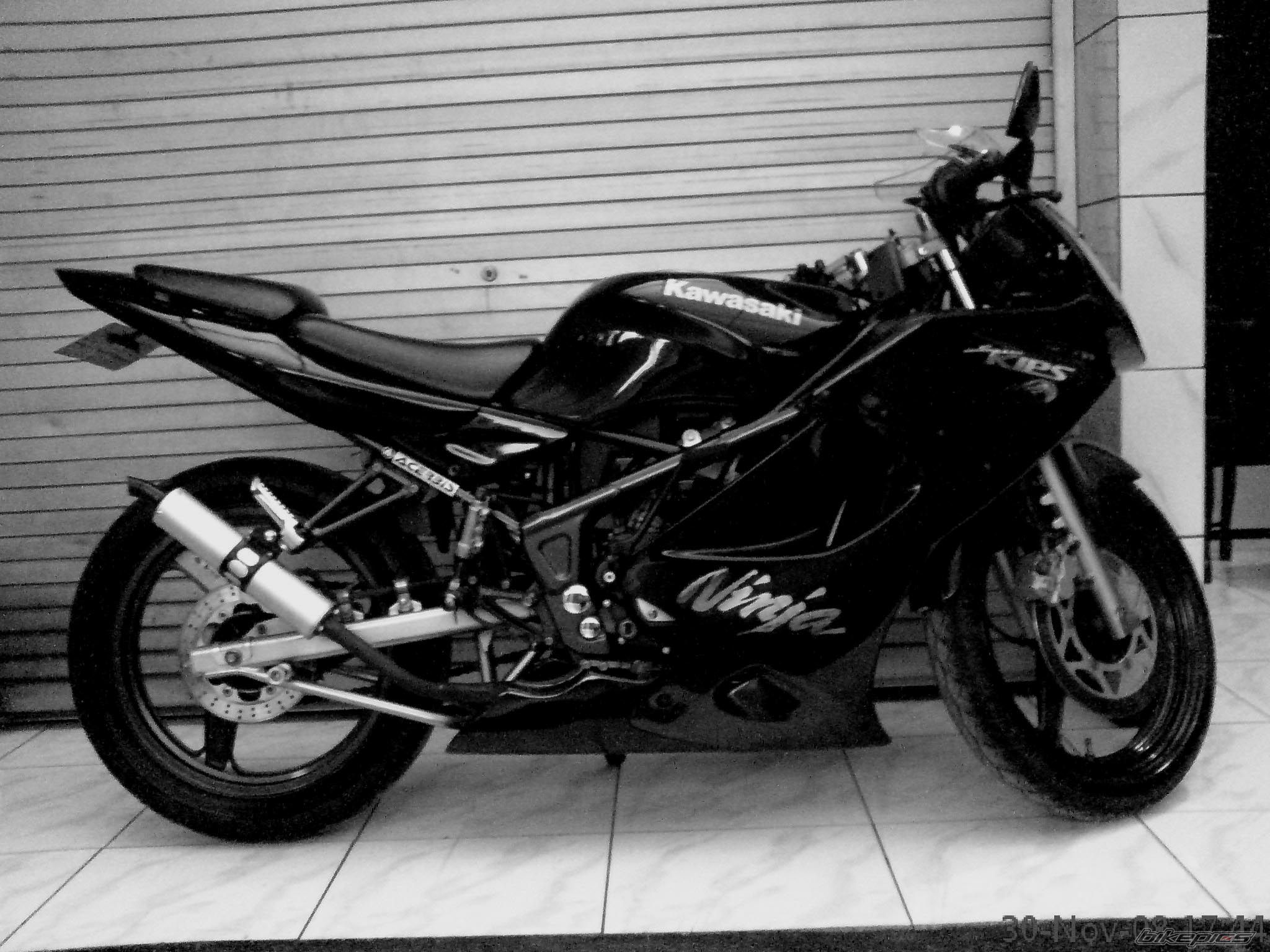 2009 KAWASAKI KR 150 | Picture 1587550 motorcycle photo