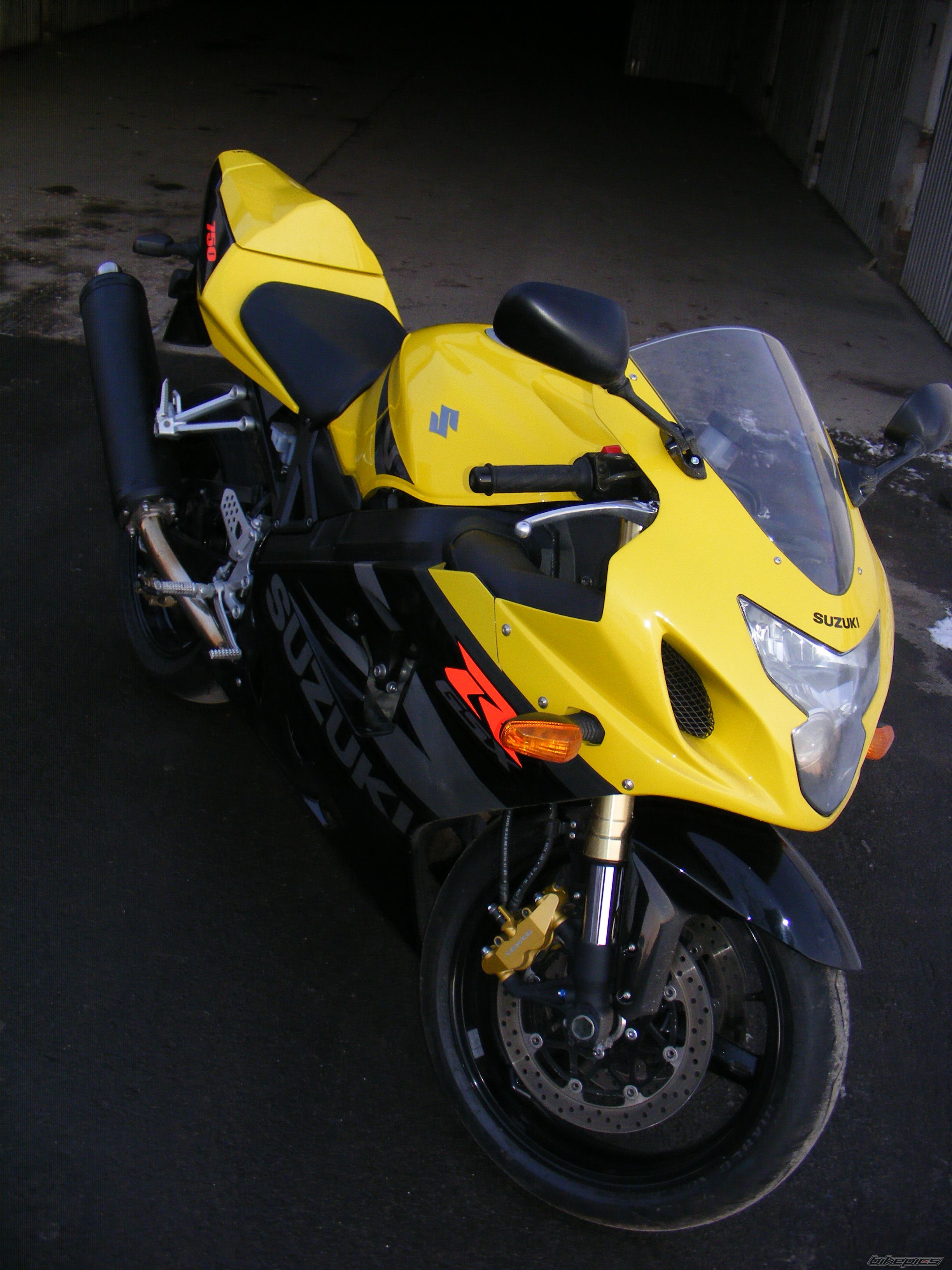 2004 SUZUKI GSX R 750 | Picture 1587832 motorcycle photo