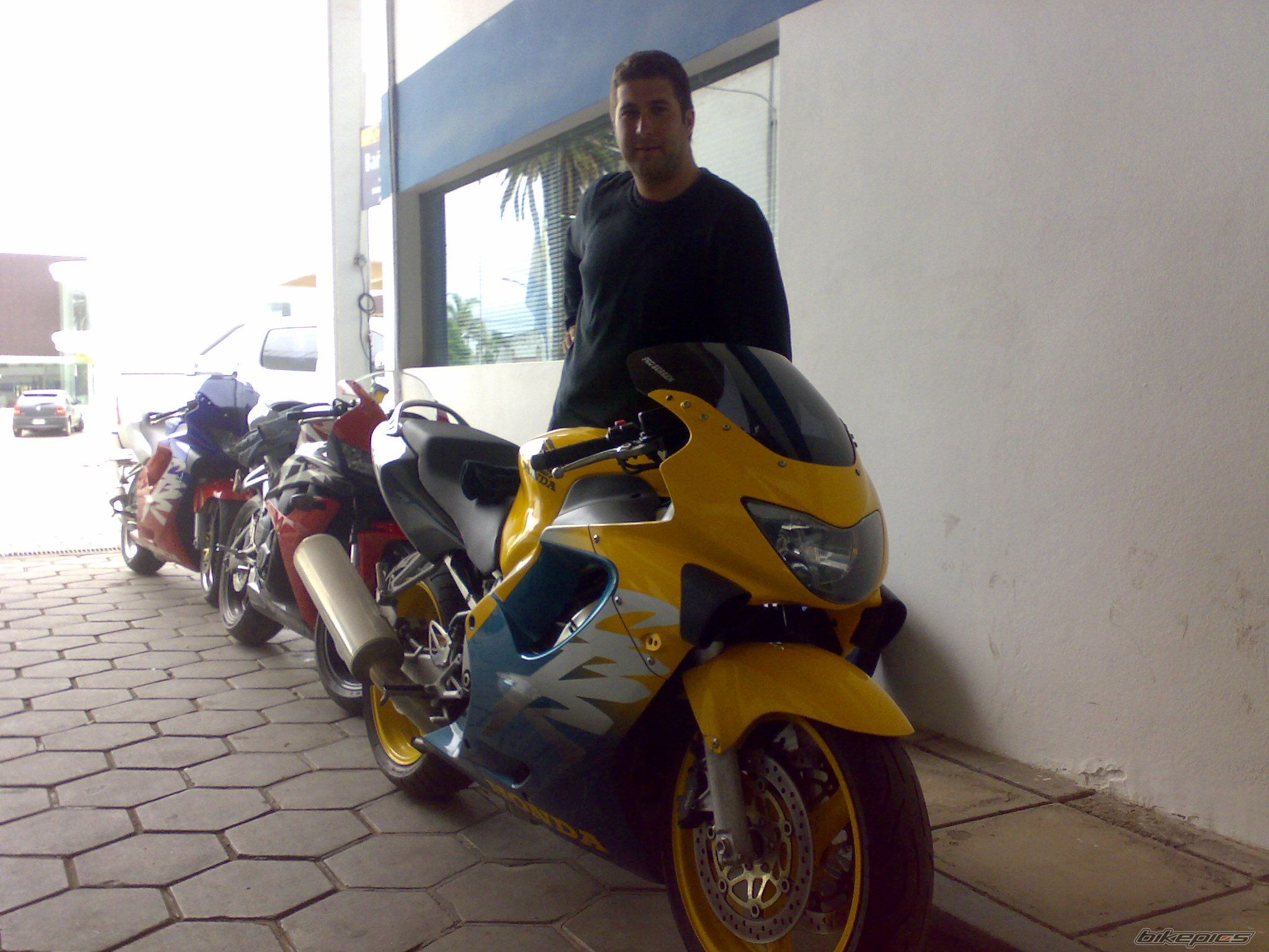 1999 HONDA CBR 600 | Picture 1587942 motorcycle photo