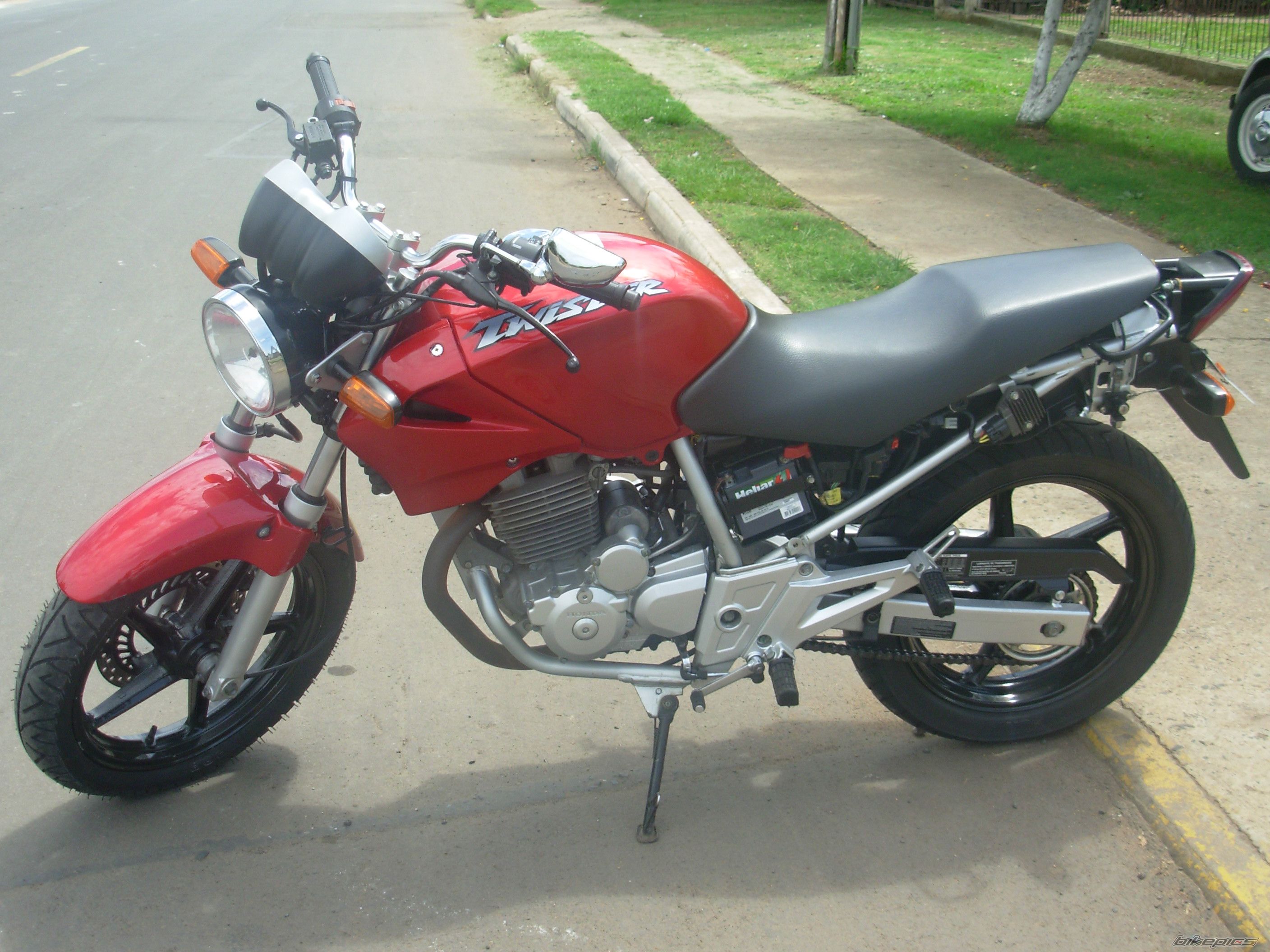 2003 HONDA CBX 250 | Picture 1588648 motorcycle photo