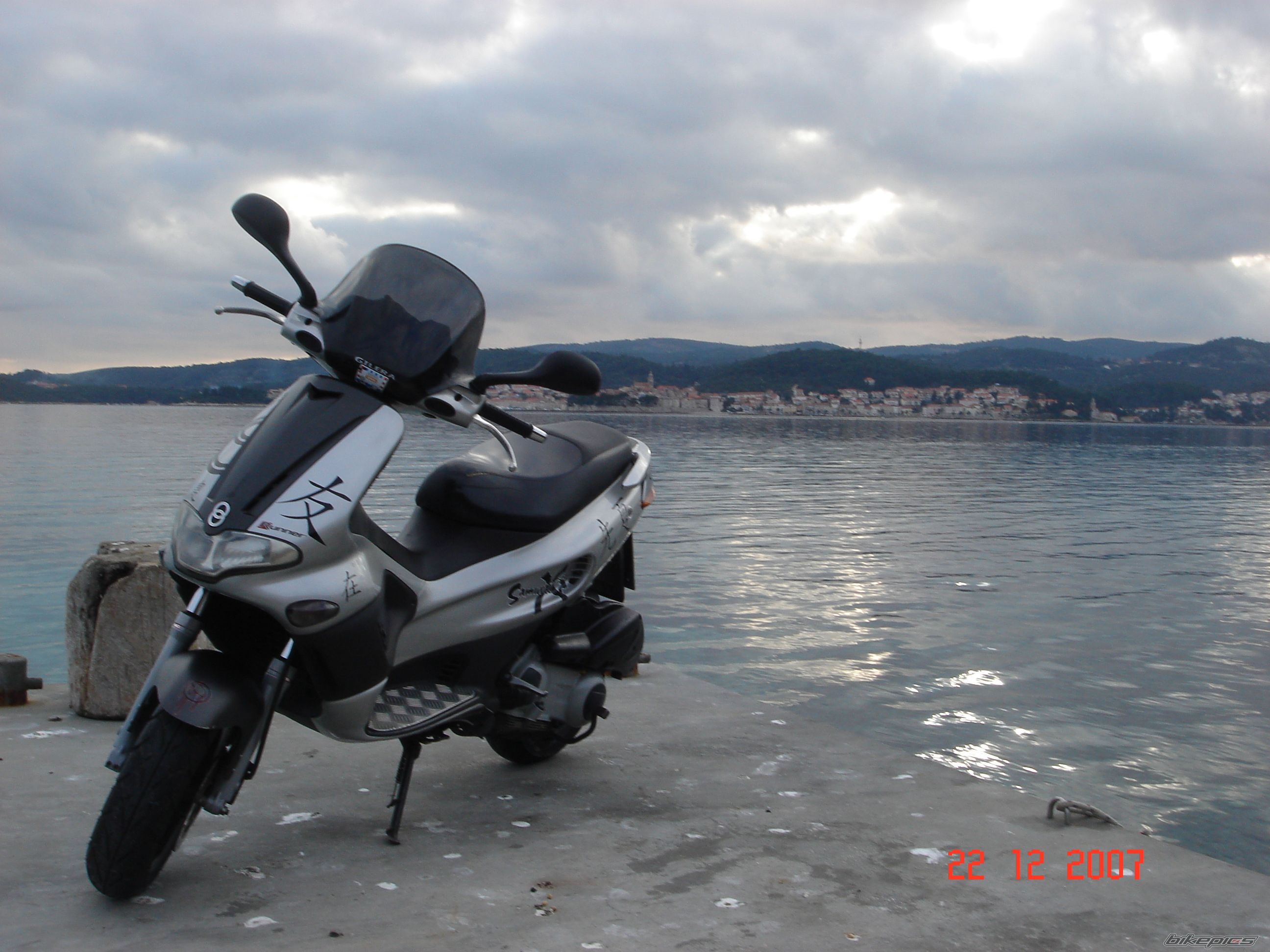 2003 GILERA RUNNER 200 VXR | Picture 1588744 motorcycle photo