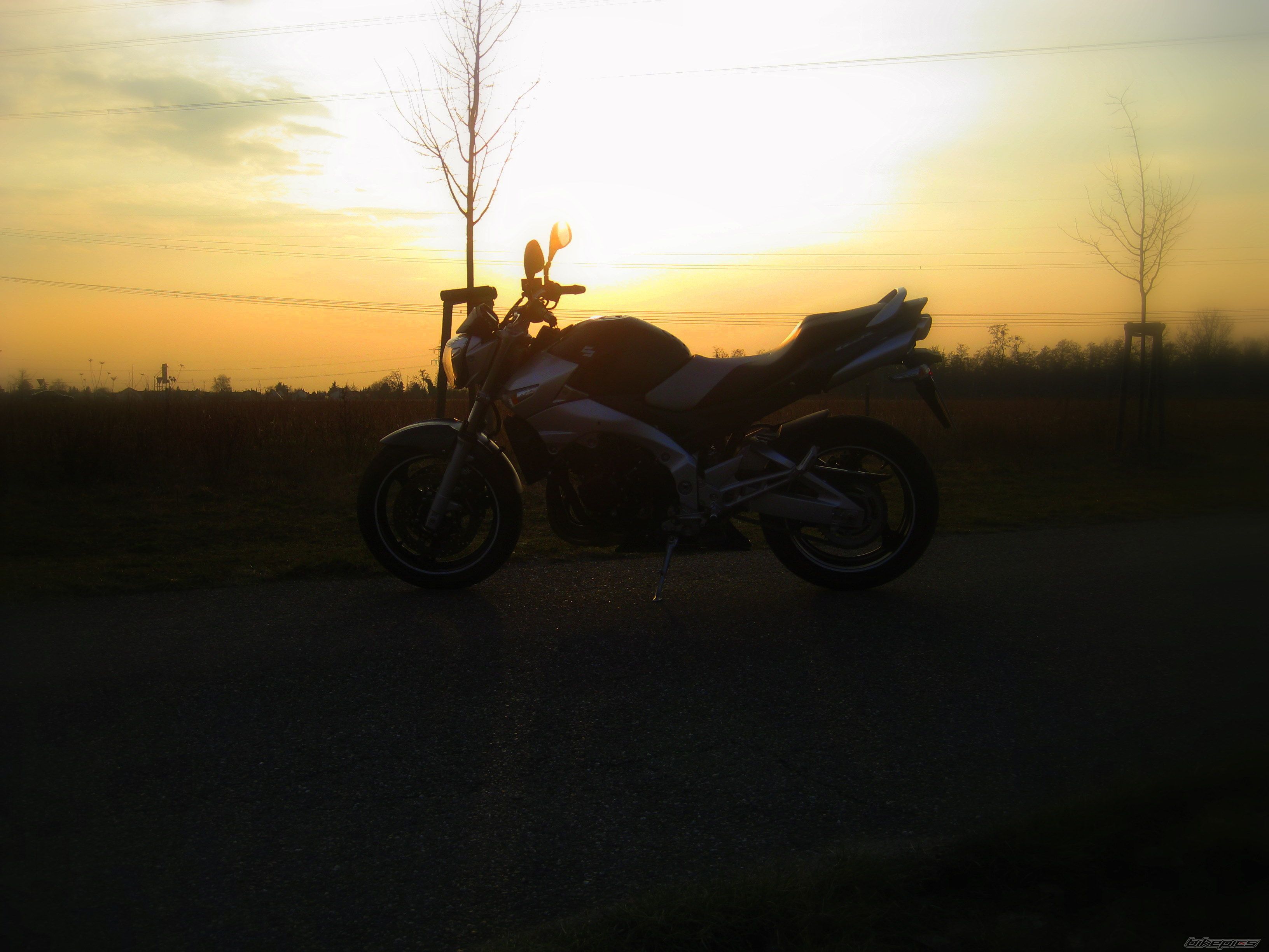 2007 SUZUKI GSR 600 | Picture 1588754 motorcycle photo