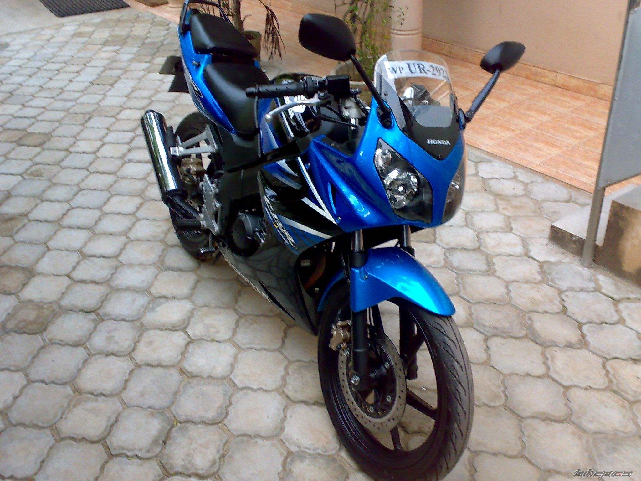 2008 HONDA CBR 150 | Picture 1589972 motorcycle photo