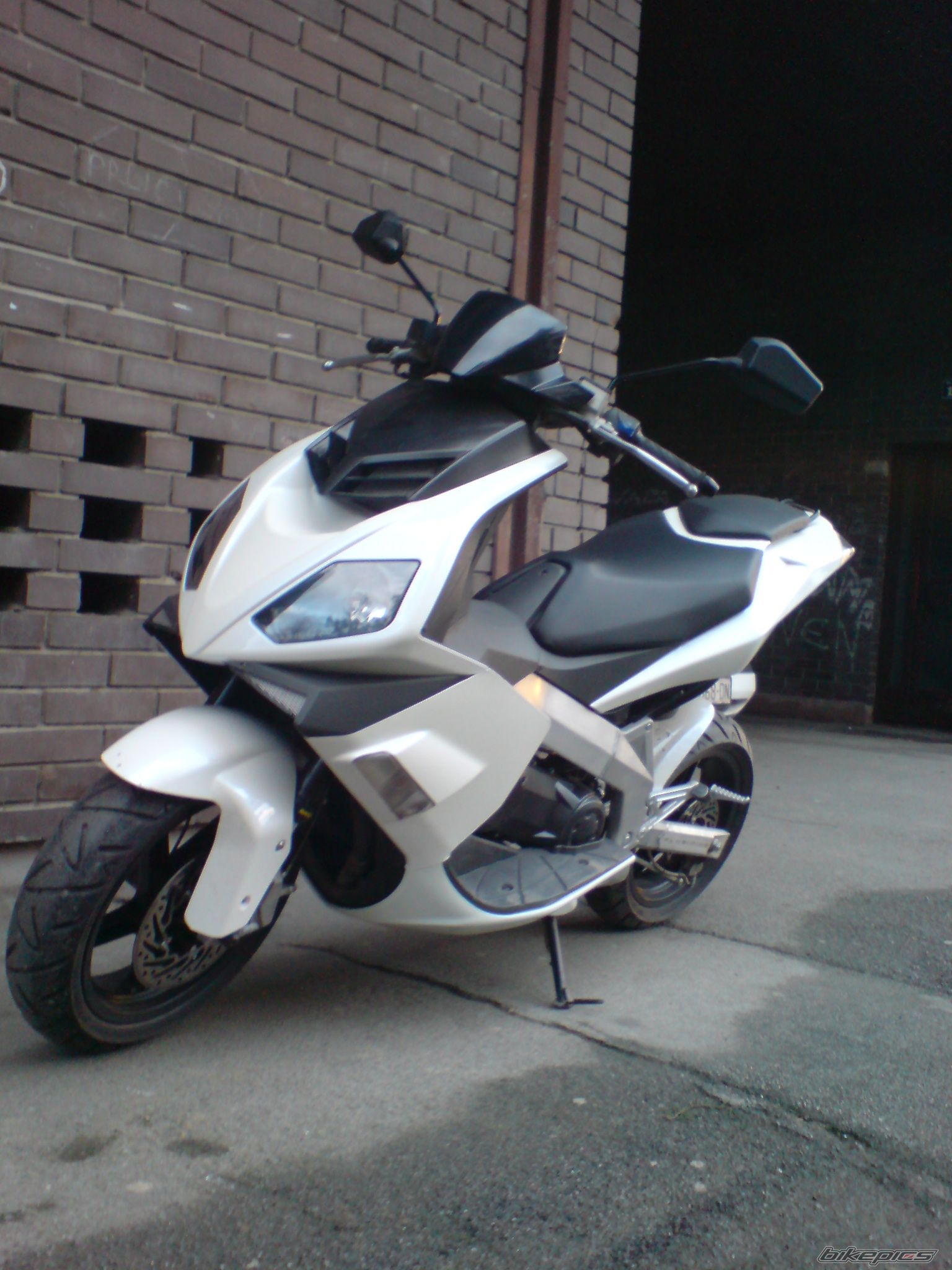 2009 DERBI GP1 | Picture 1590390 motorcycle photo
