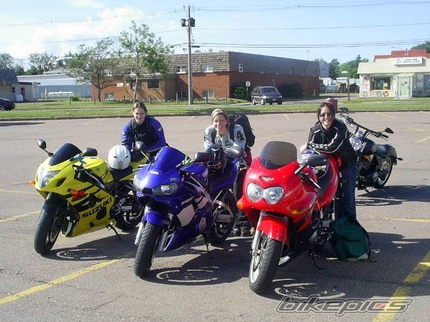 2004 SUZUKI GSX R 600 | Picture 1591179 motorcycle photo