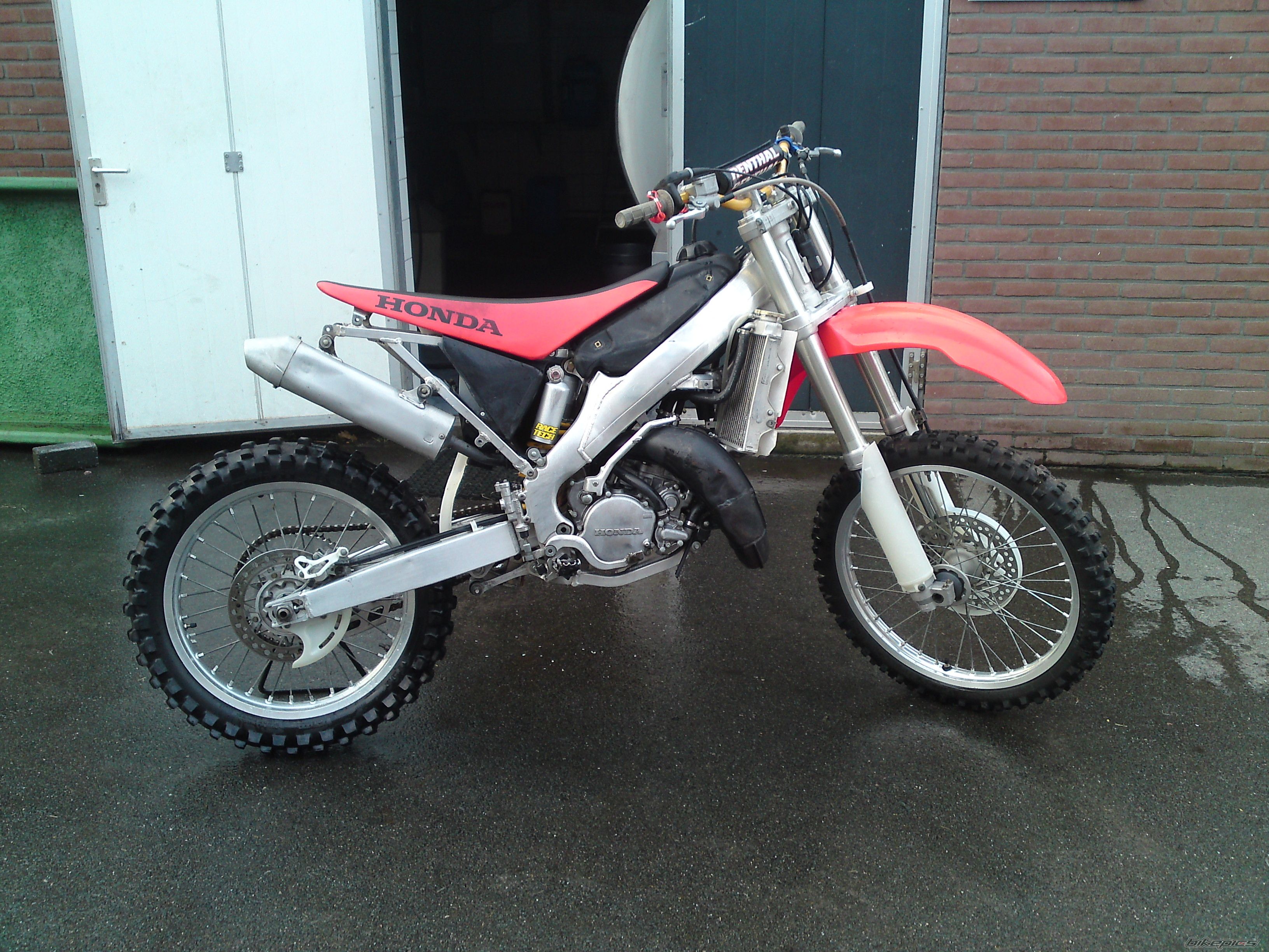 2004 HONDA CR 125 | Picture 1592061 motorcycle photo