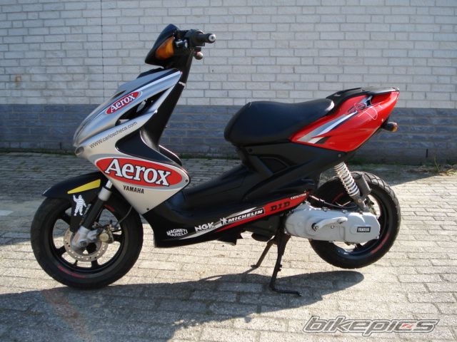 2004 YAMAHA AEROX 50 | Picture 1592451 motorcycle photo