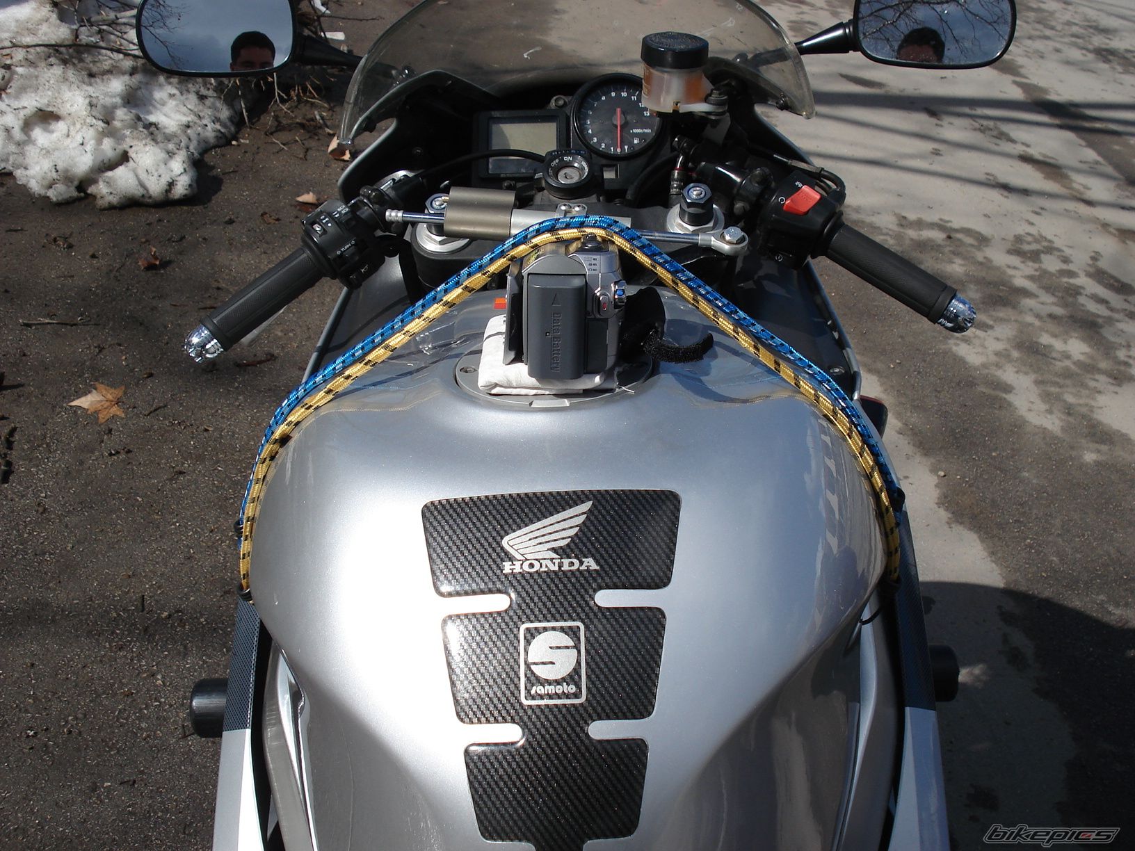 2001 HONDA CBR 900 | Picture 1592548 motorcycle photo