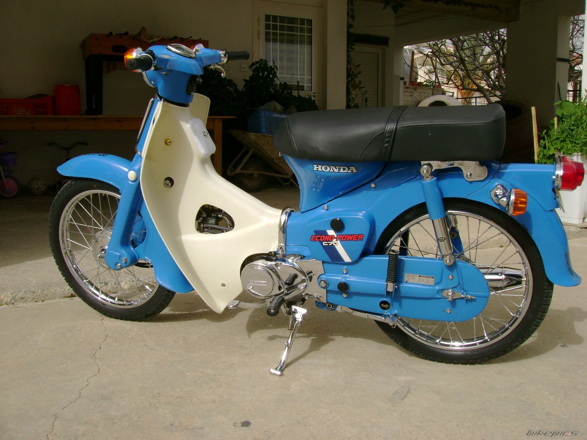 2008 HONDA C 70 | Picture 1593496 motorcycle photo