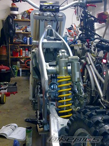1999 HONDA CR 250 | Picture 1593704 motorcycle photo
