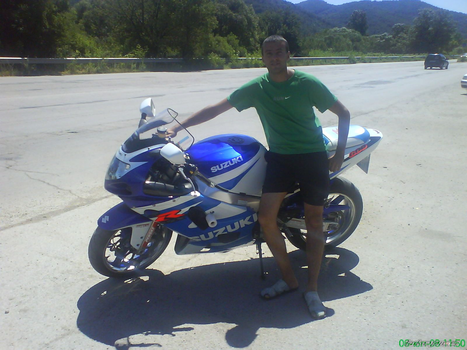 2002 SUZUKI GSX R 600 | Picture 1593777 motorcycle photo