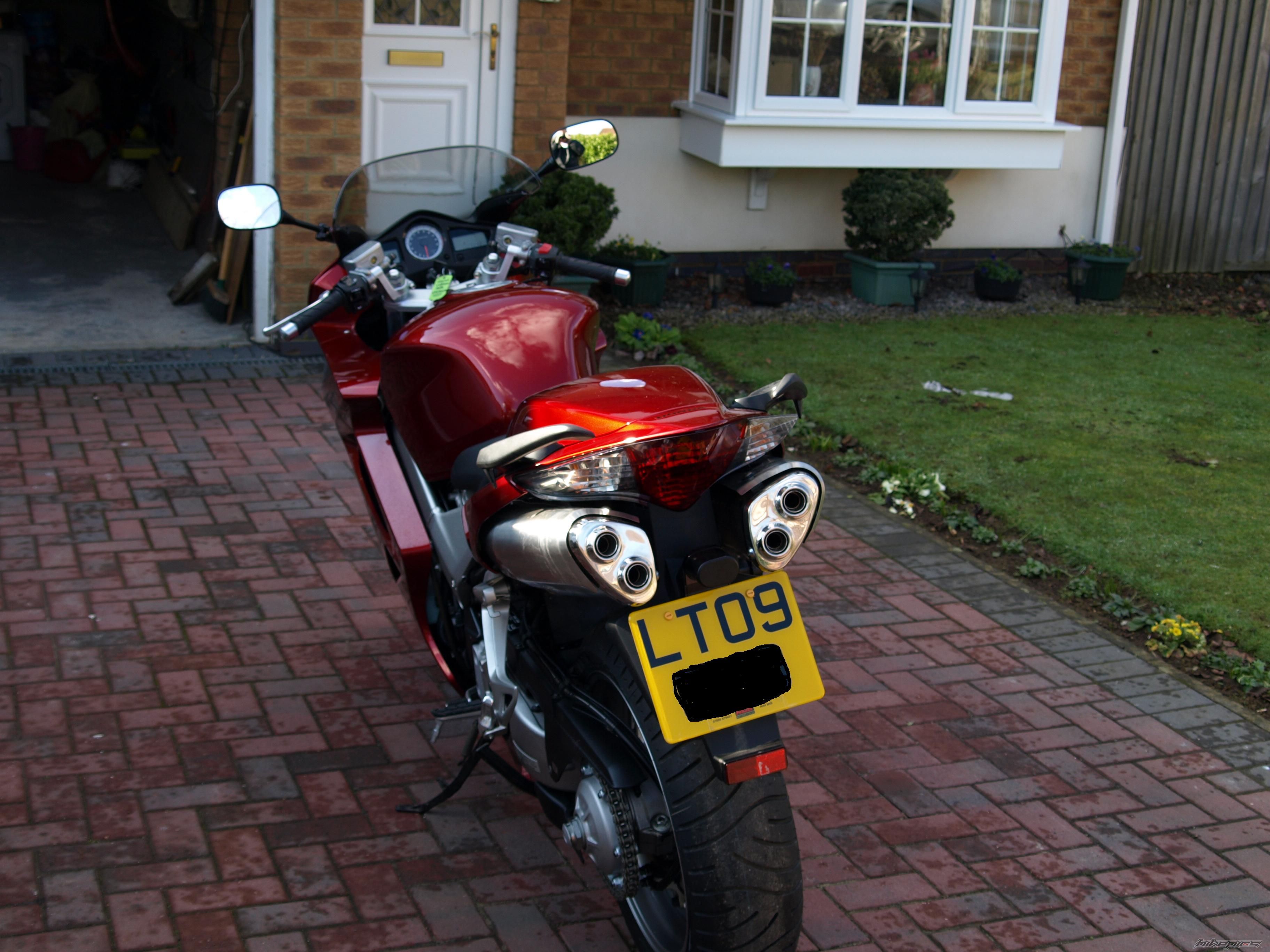 2009 HONDA VFR 800 | Picture 1594377 motorcycle photo