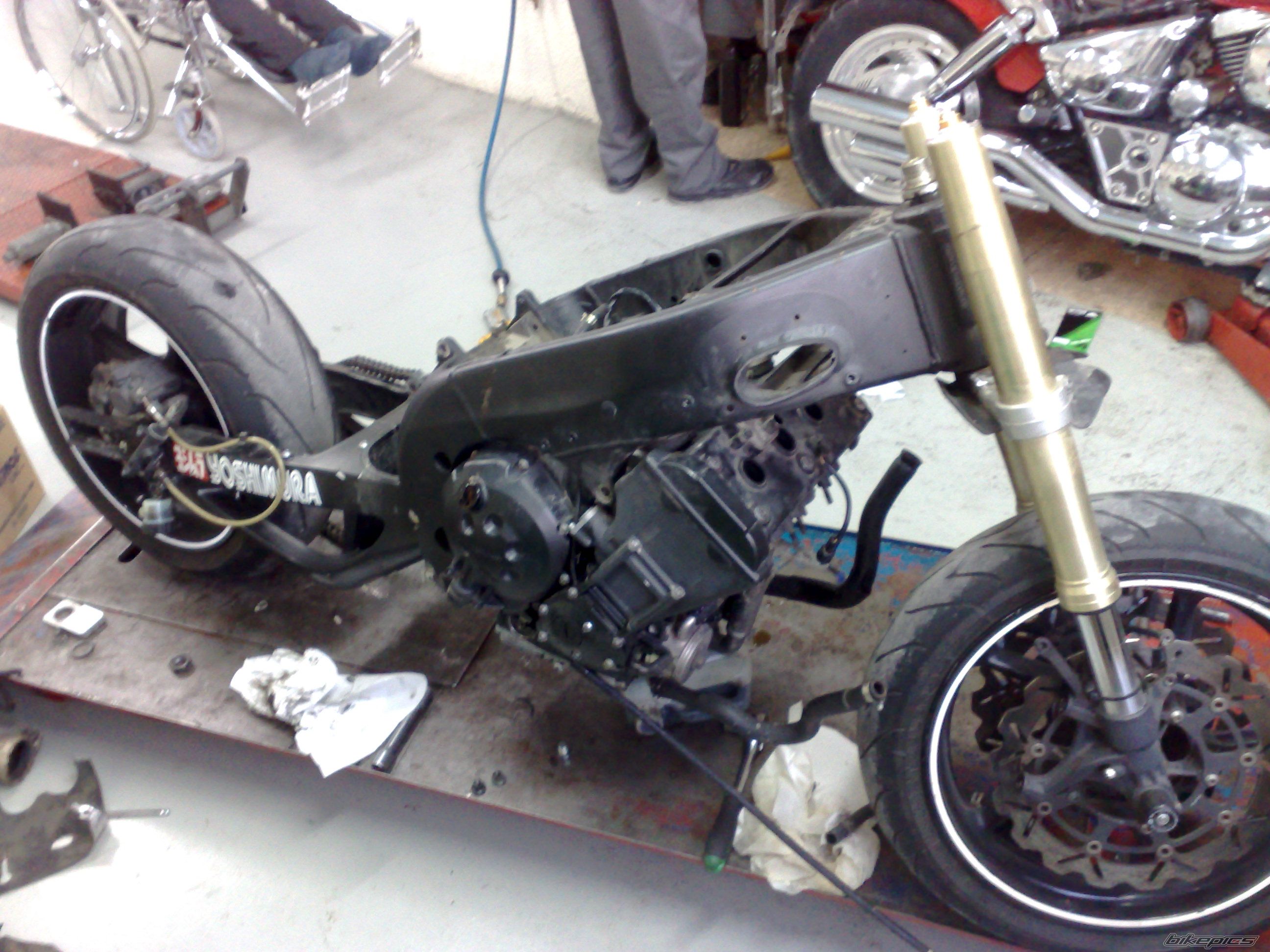 2005 YAMAHA YZF R1 | Picture 1595496 motorcycle photo
