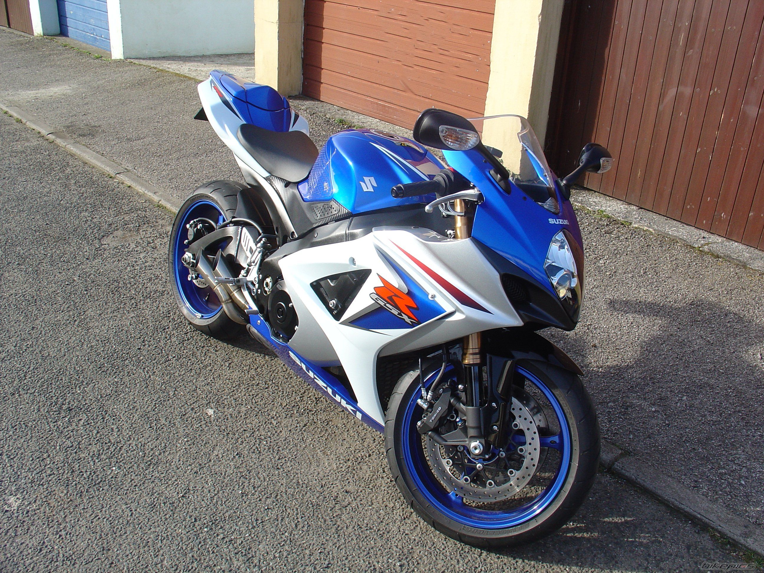 2008 SUZUKI GSX R 1000 | Picture 1595546 motorcycle photo