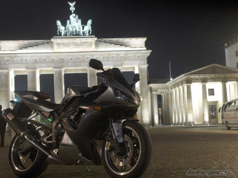 2002 YAMAHA YZF R1 | Picture 1595912 motorcycle photo