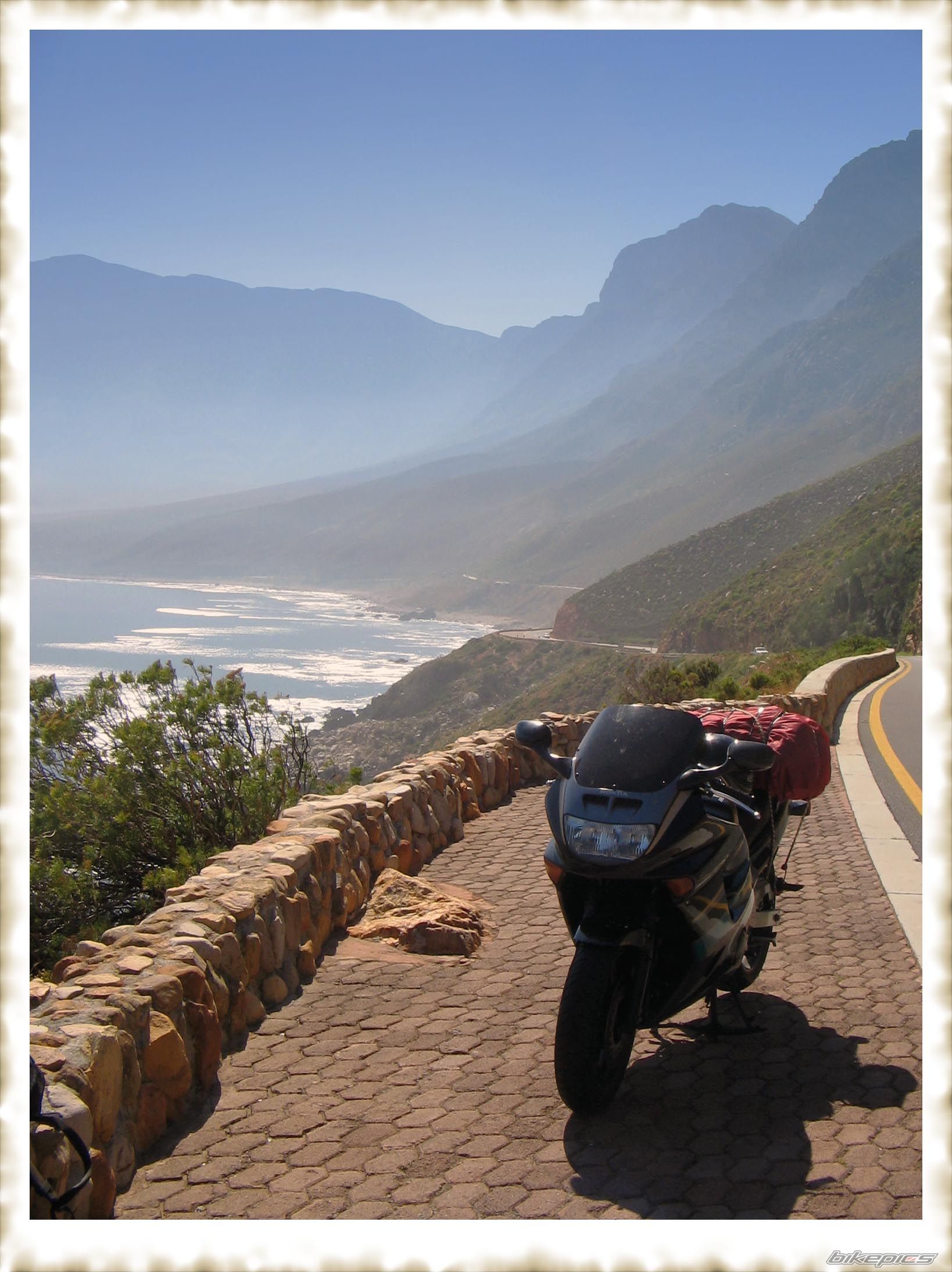 1999 HONDA CBR 1000 F | Picture 1596614 motorcycle photo