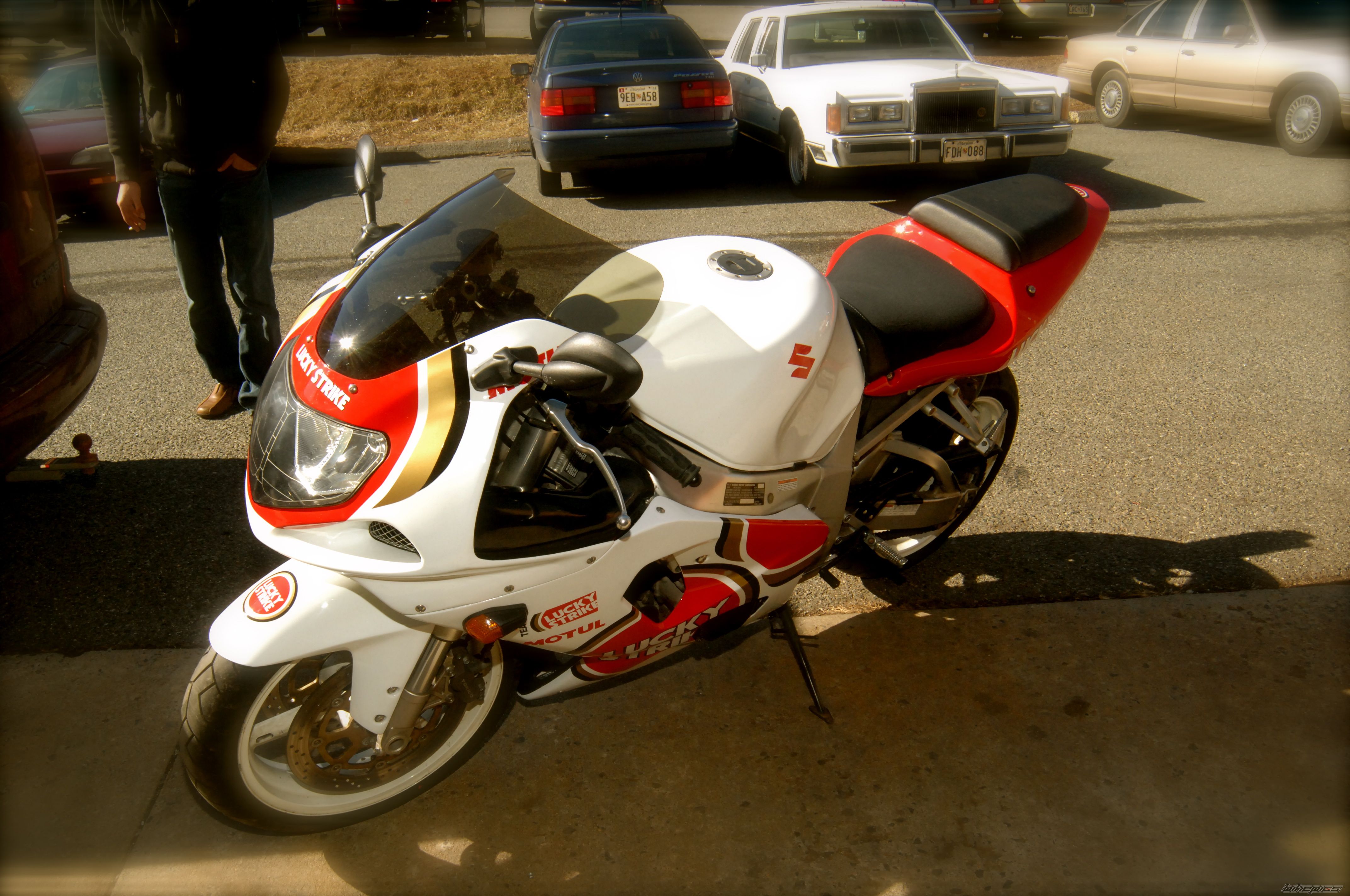 2000 SUZUKI GSX R 750 | Picture 1600104 motorcycle photo