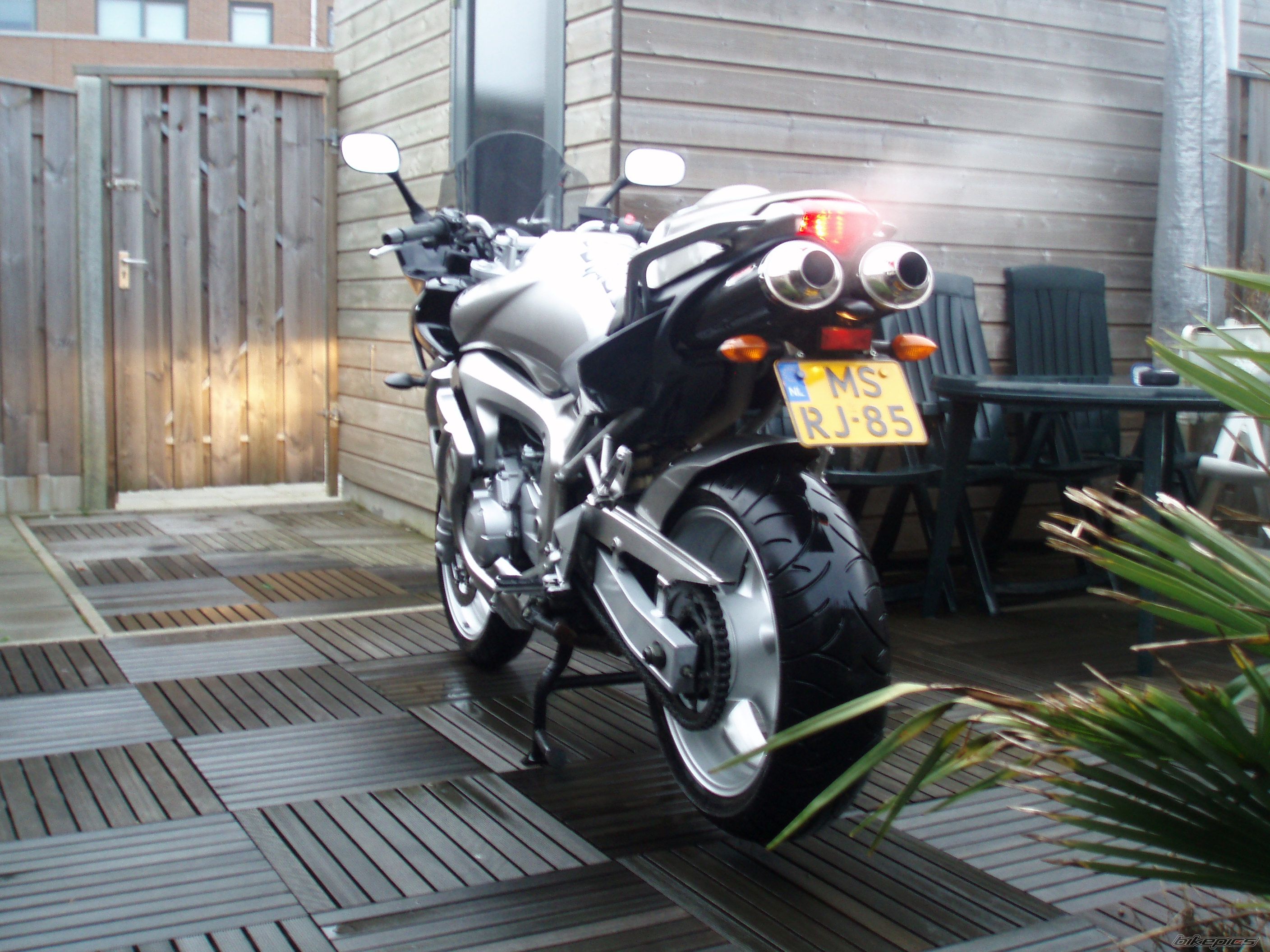 2004 YAMAHA FZ6 FAZER | Picture 1600758 motorcycle photo