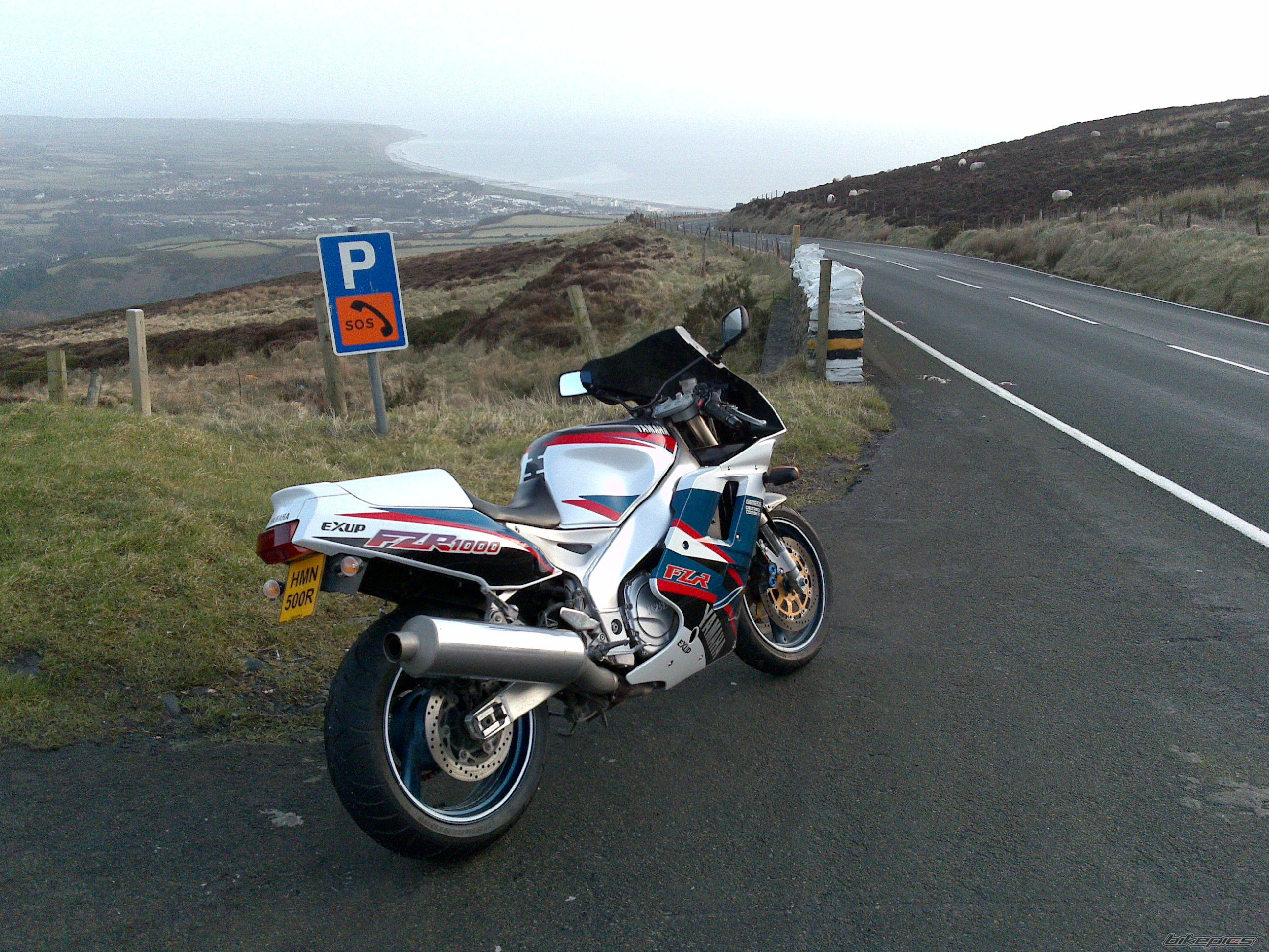 1995 YAMAHA FZR 1000 | Picture 1600764 motorcycle photo
