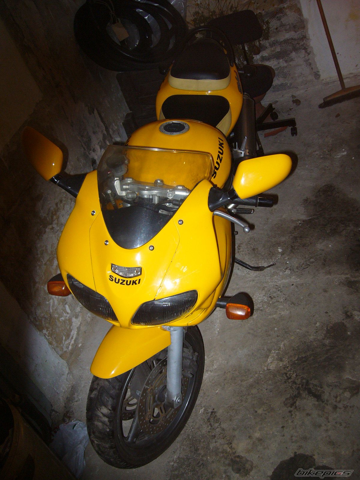 2000 SUZUKI SV 650S | Picture 1600824 motorcycle photo