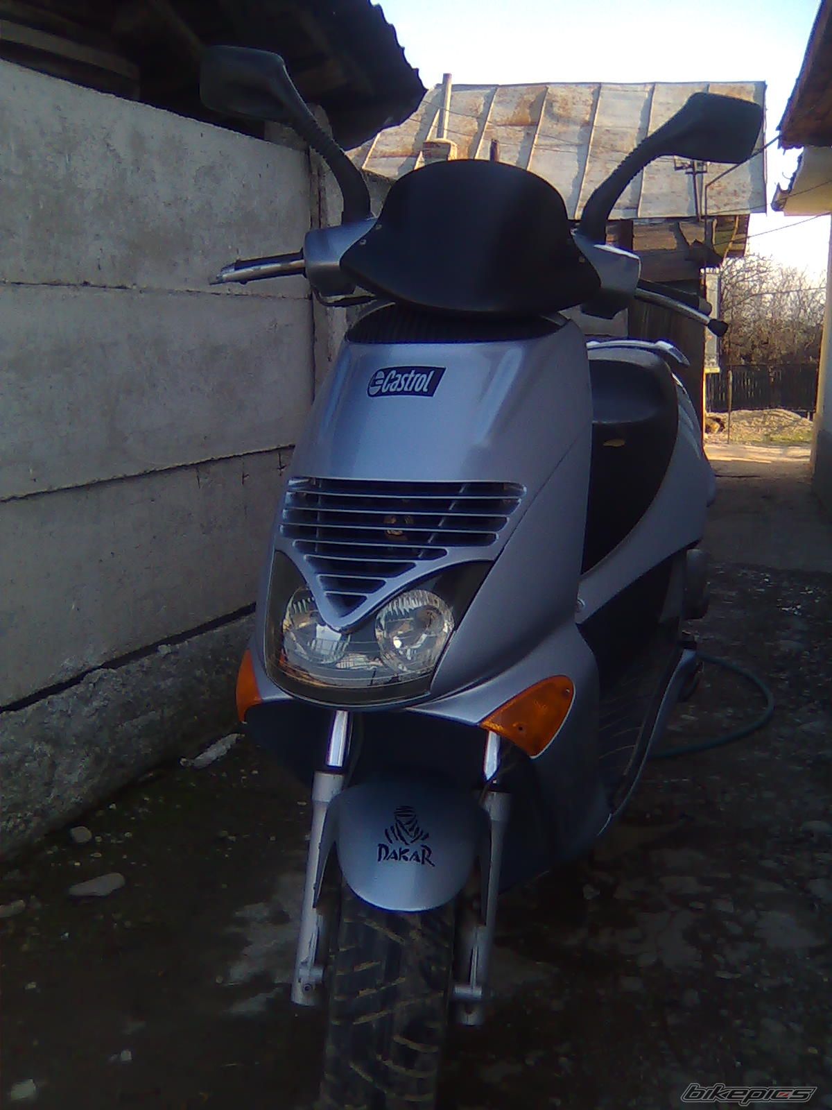 1998 APRILIA LEONARDO 150 | Picture 1601094 motorcycle photo