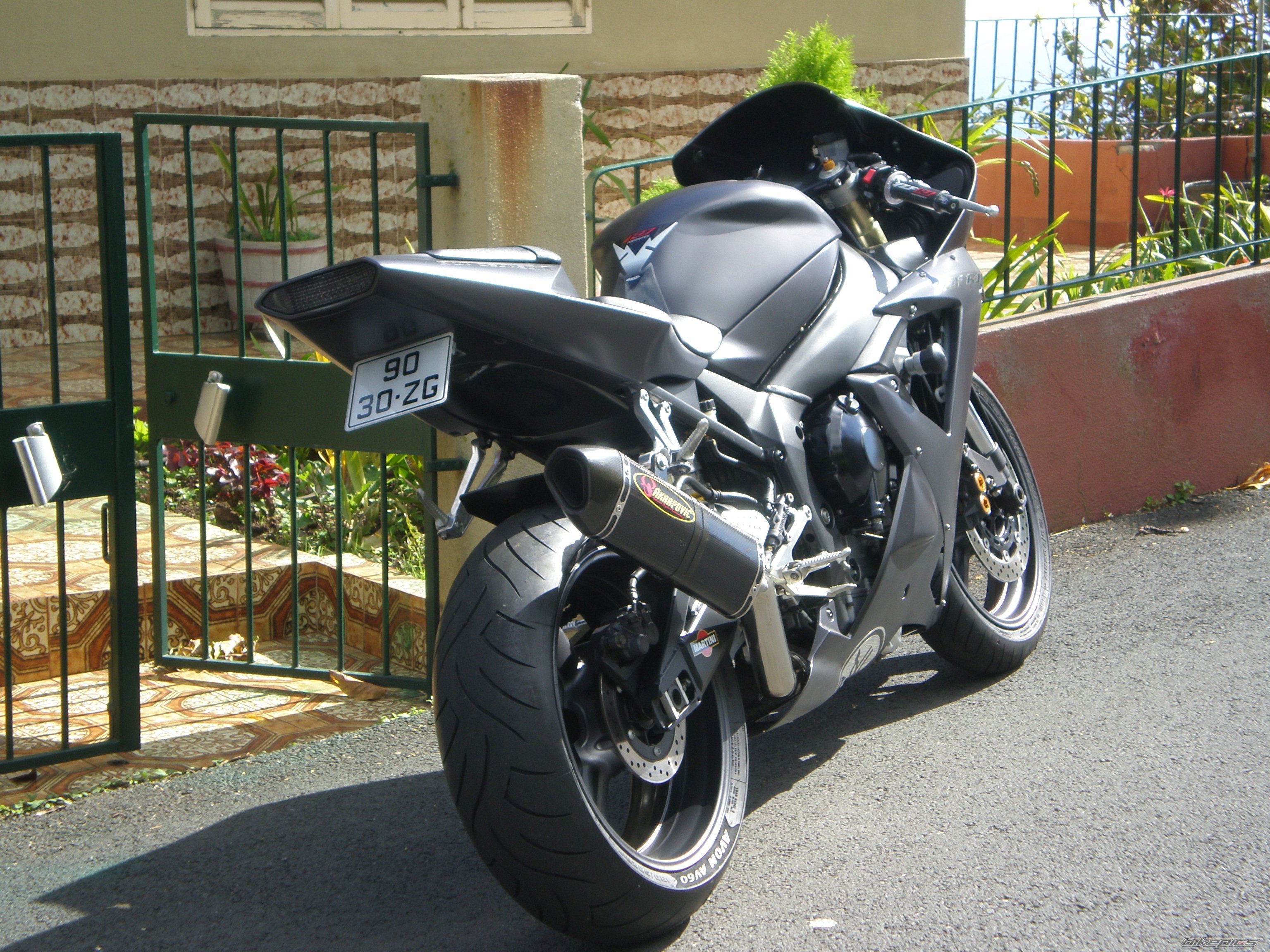 2004 YAMAHA YZF R1 | Picture 1601215 motorcycle photo