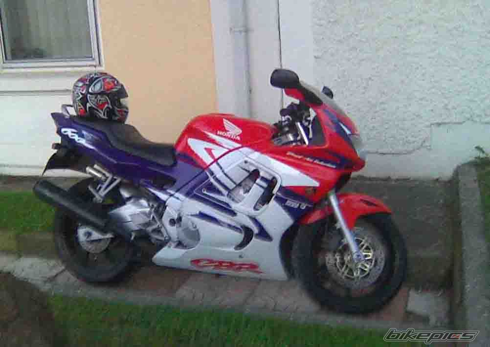 1998 HONDA CBR 600 | Picture 1602726 motorcycle photo