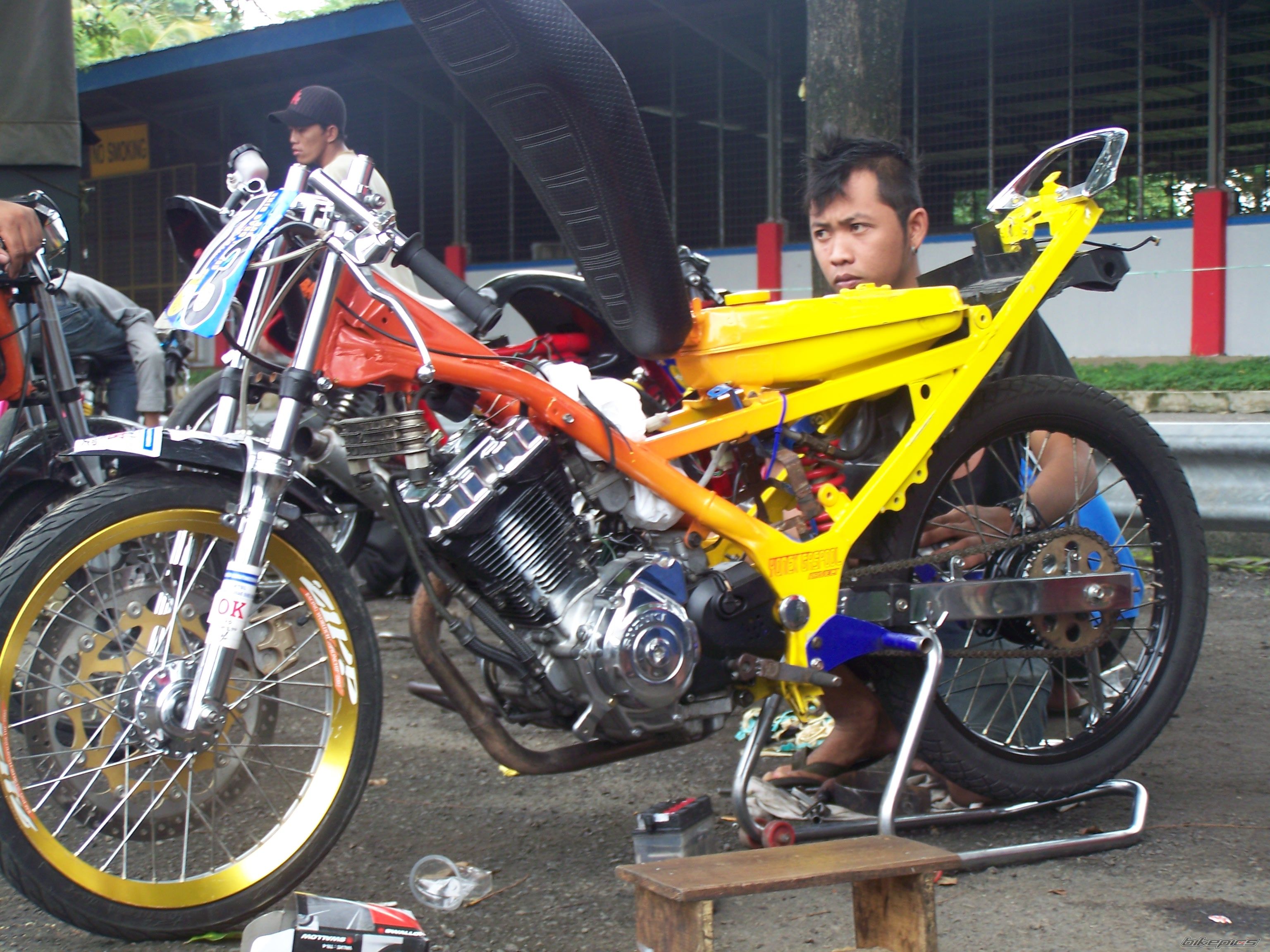 2007 SUZUKI SATRIA F 150 | Picture 1602759 motorcycle photo