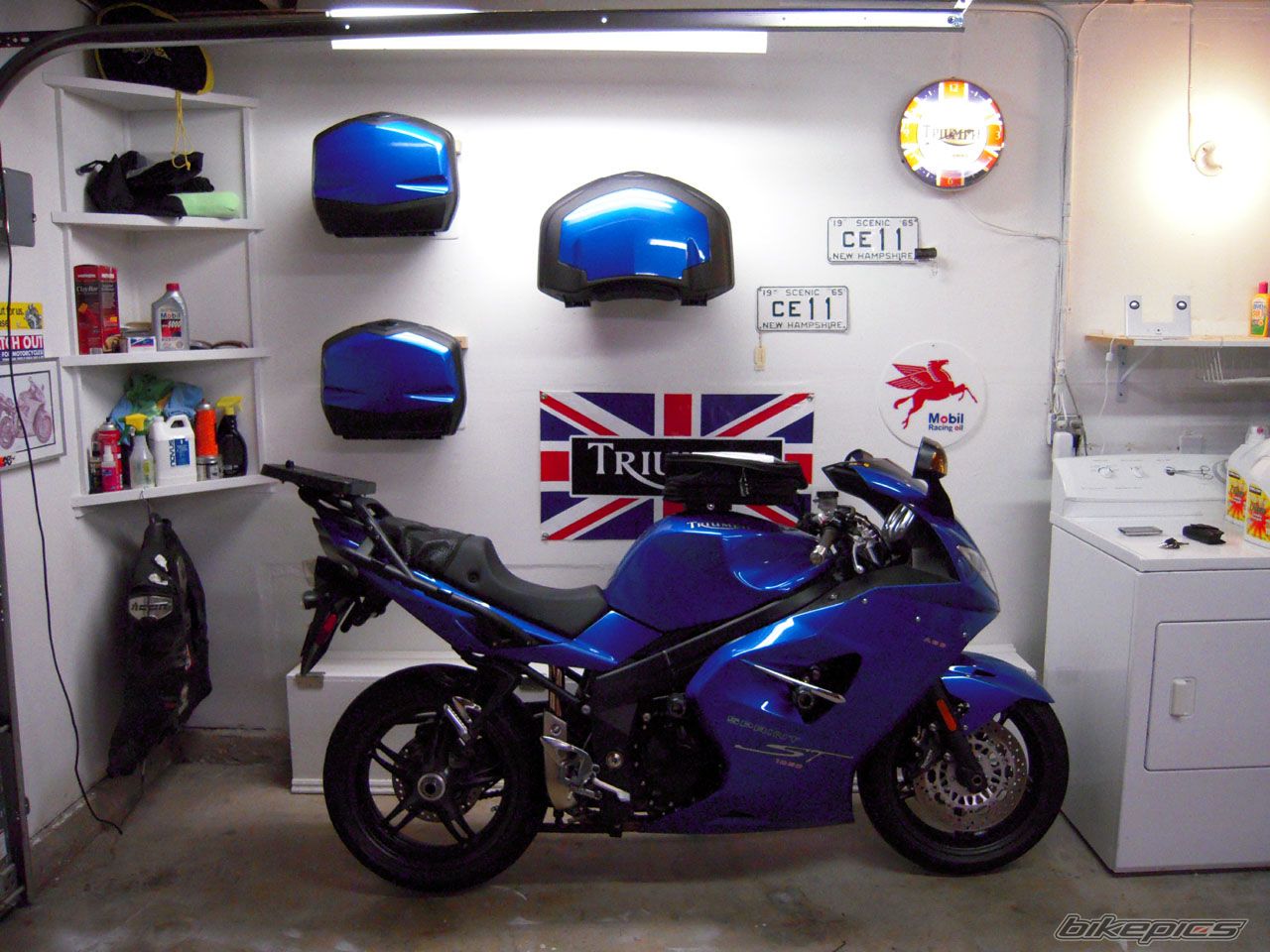 2006 TRIUMPH SPRINT ST | Picture 1603443 motorcycle photo