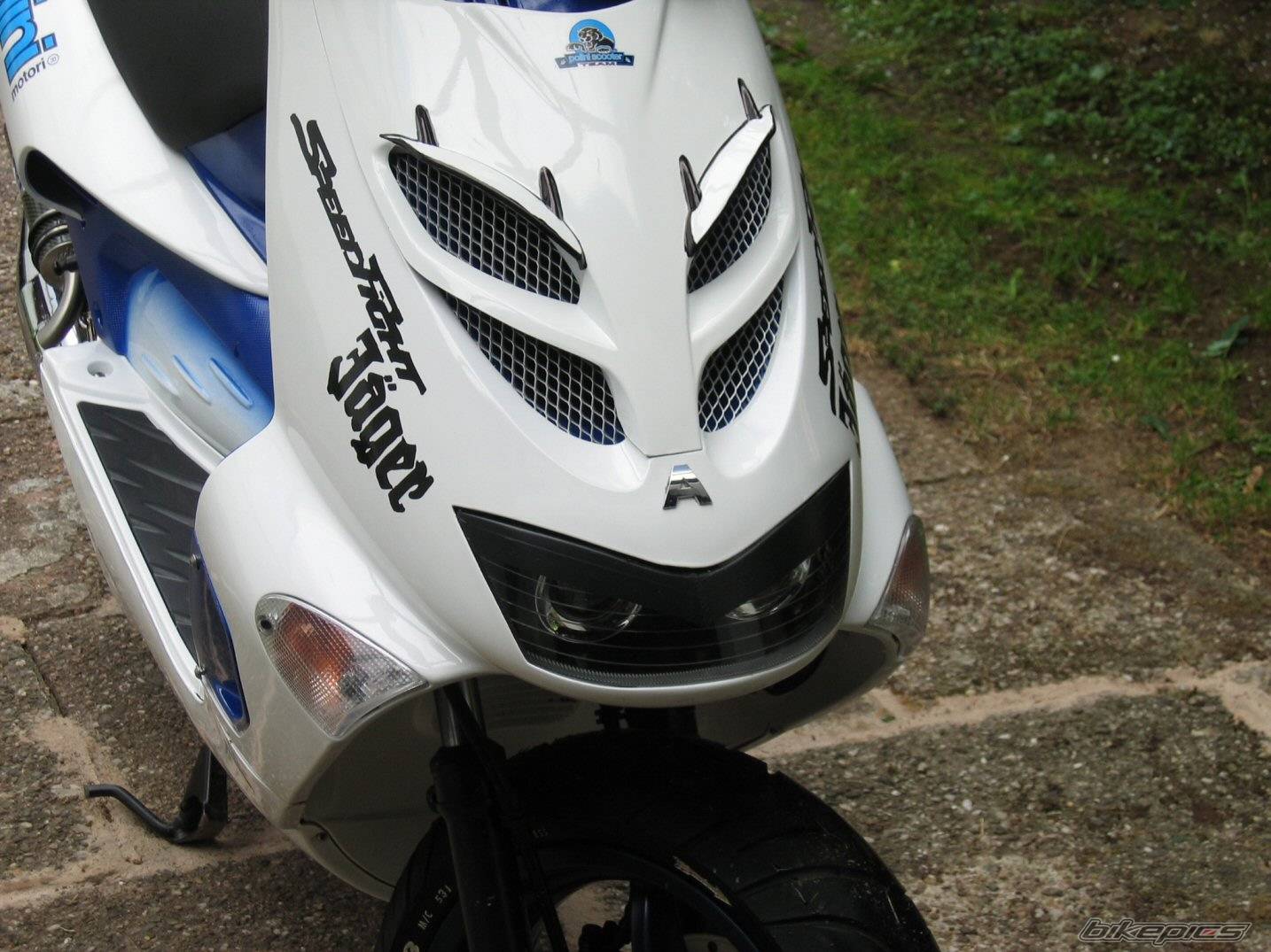 2003 APRILIA SR 50 | Picture 160542 motorcycle photo