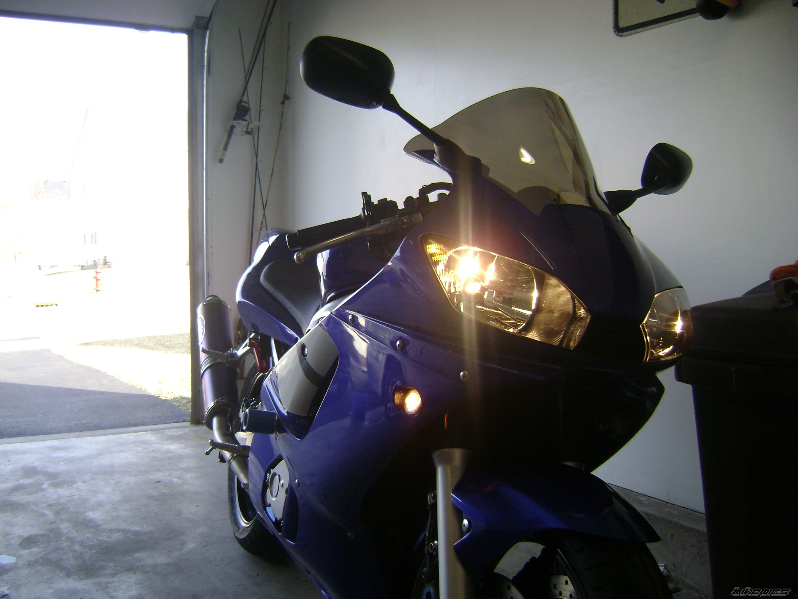 2002 YAMAHA YZF R6 | Picture 1605654 motorcycle photo